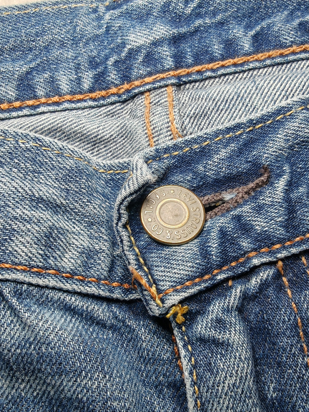 Men Levi’s 504 Blue Straight W29 L32 Jeans