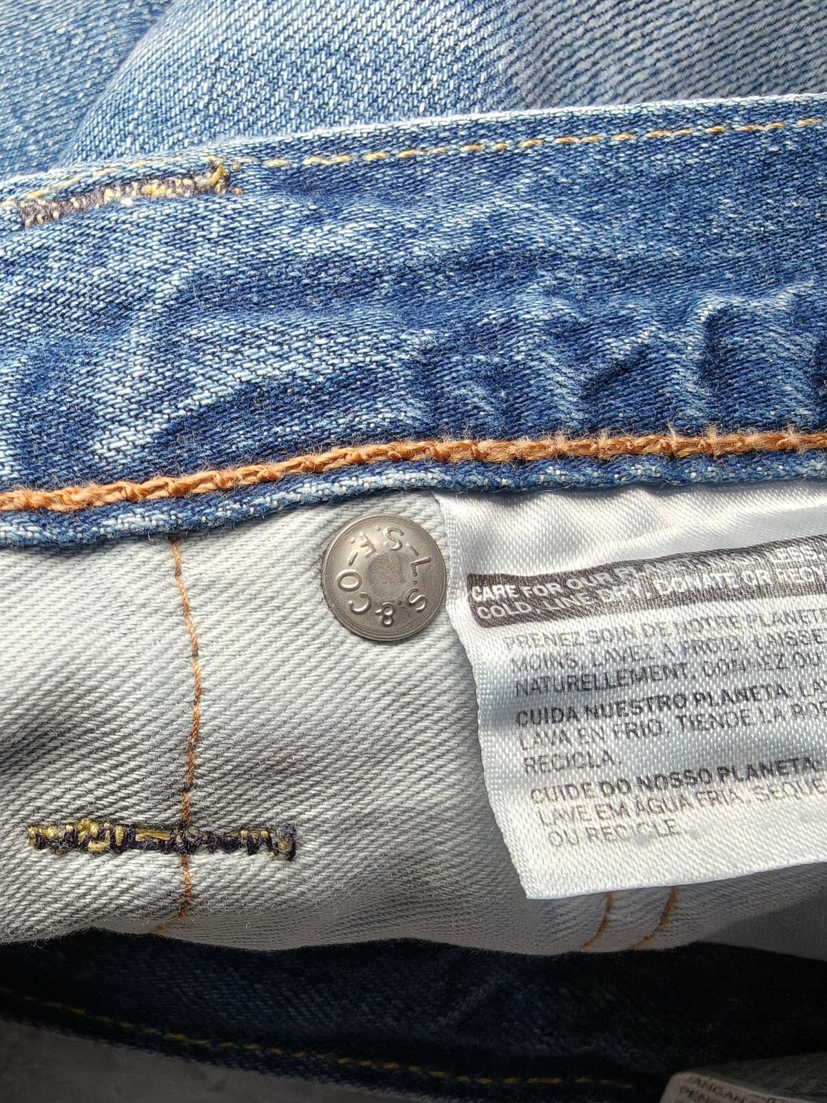 Men Levi’s 504 Blue Straight W29 L32 Jeans