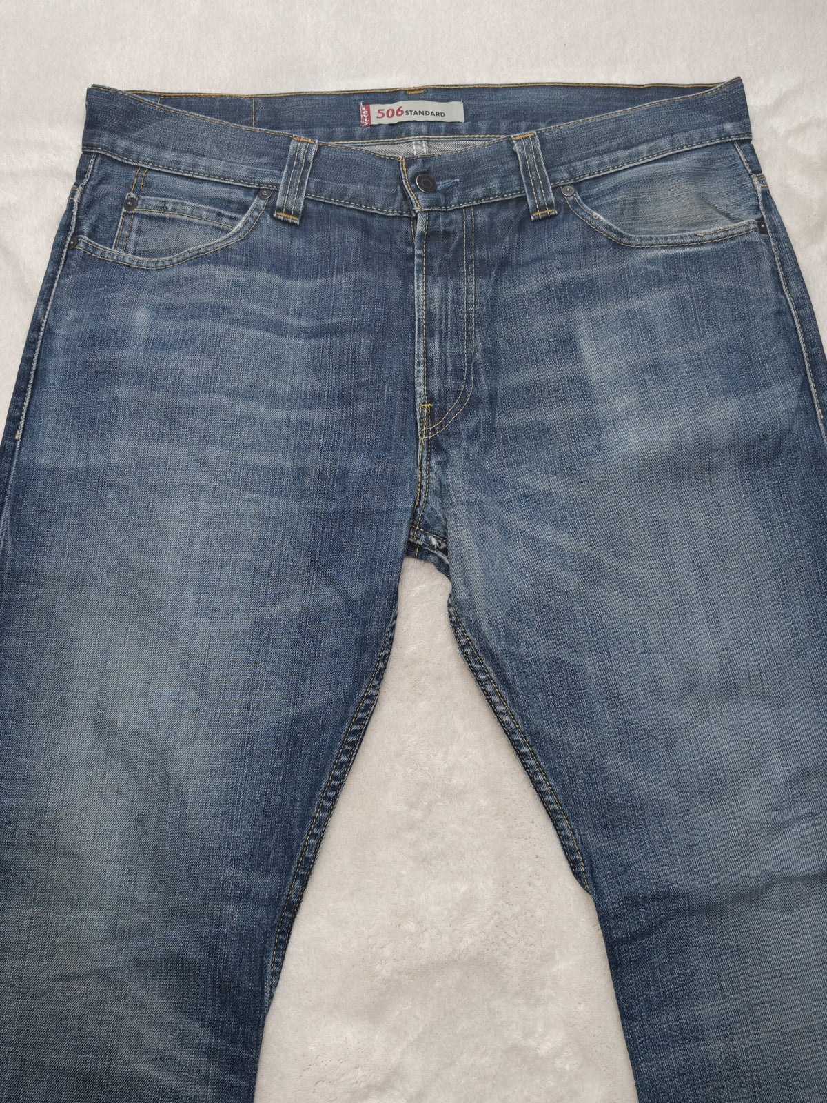 Men Levi’s 506 Blue Straight W38 L32 Jeans