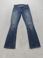 Women Levi’s 524 Blue Low Rise Bootcut W26 L32 (EU 36/S) Jeans