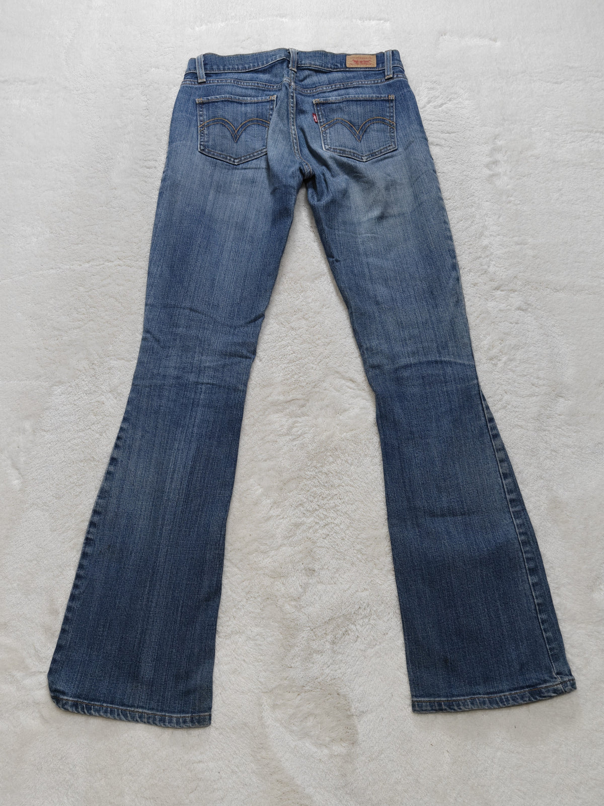 Women Levi’s 524 Blue Low Rise Bootcut W26 L32 (EU 36/S) Jeans