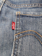 Women Levi’s 524 Blue Low Rise Bootcut W26 L32 (EU 36/S) Jeans