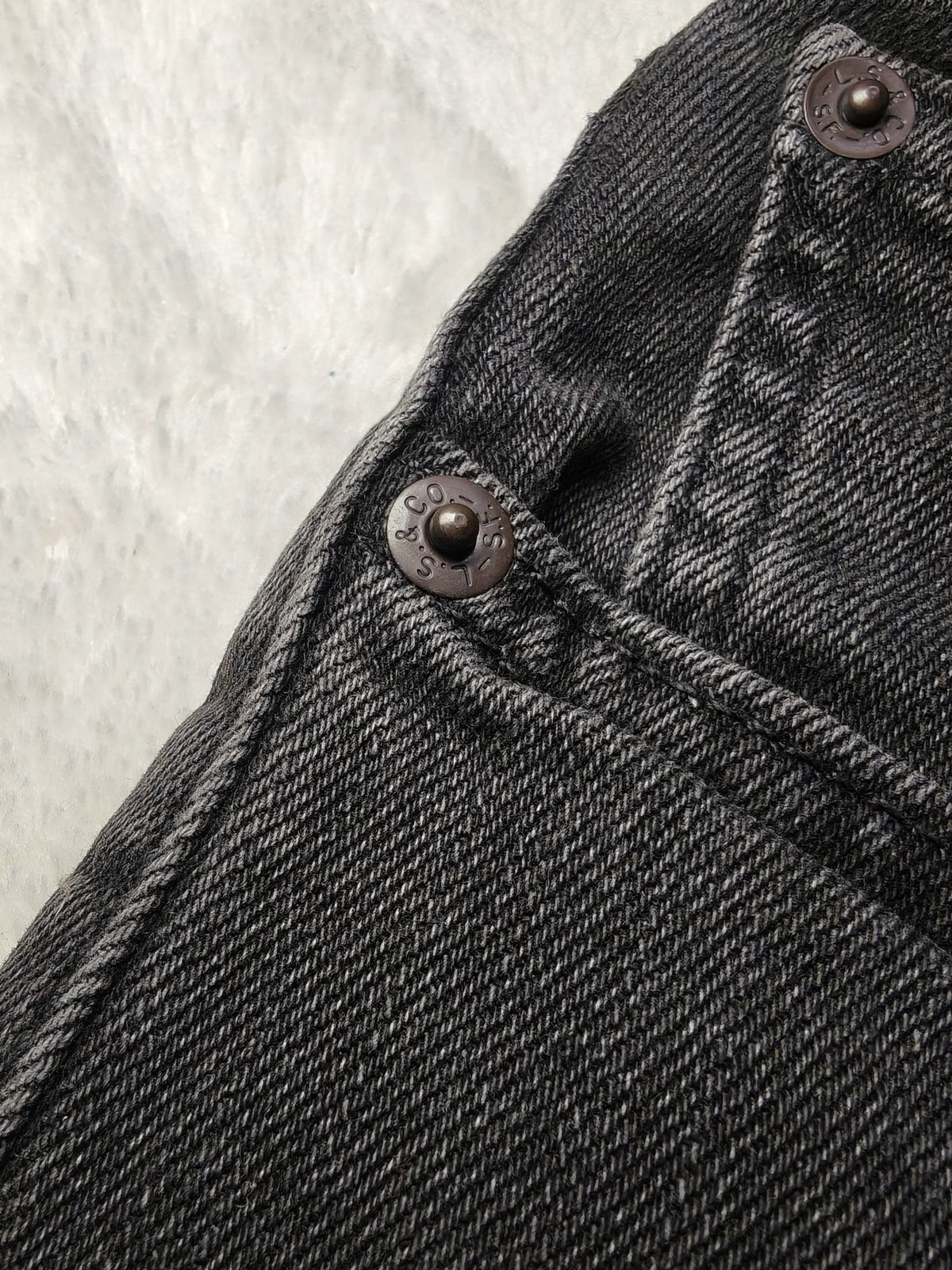 Men Levi’s 512 Lo-Ball Faded Black Tapered W32 L32 Jeans