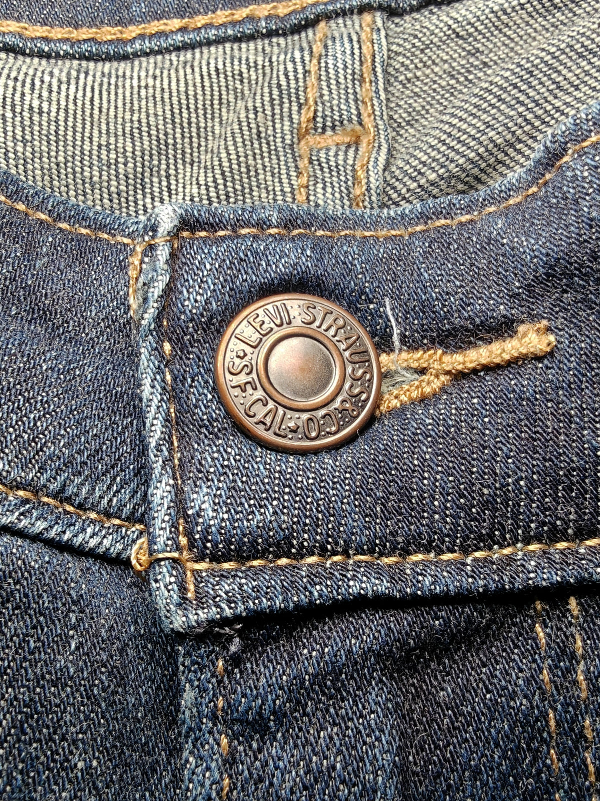 Women Levi’s 715 Dark Blue Bootcut W31 L32 (EU 40/L) Jeans