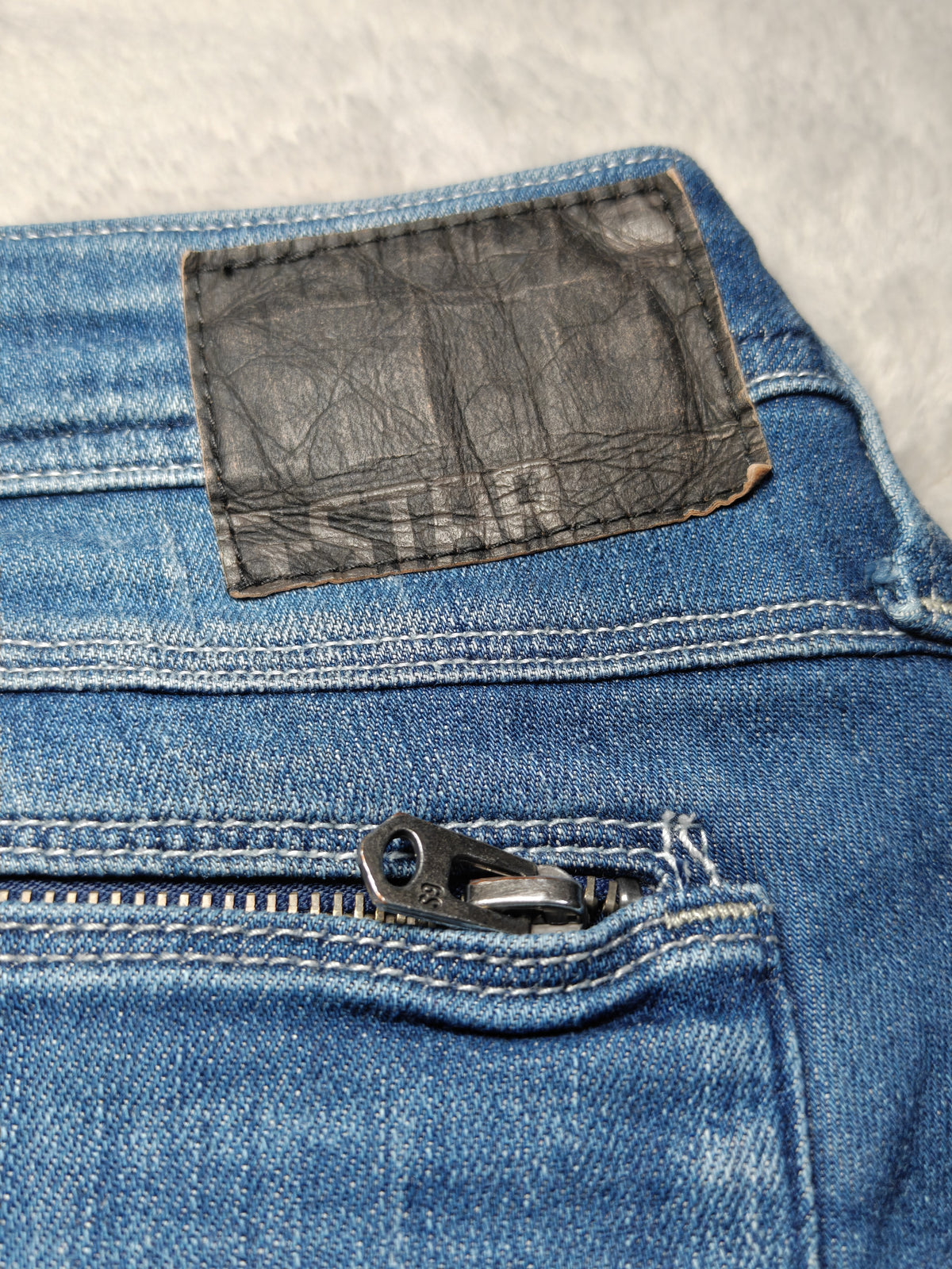 Women G-Star RAW Attacc Blue Straight W27 L32 (EU 36/S) Jeans
