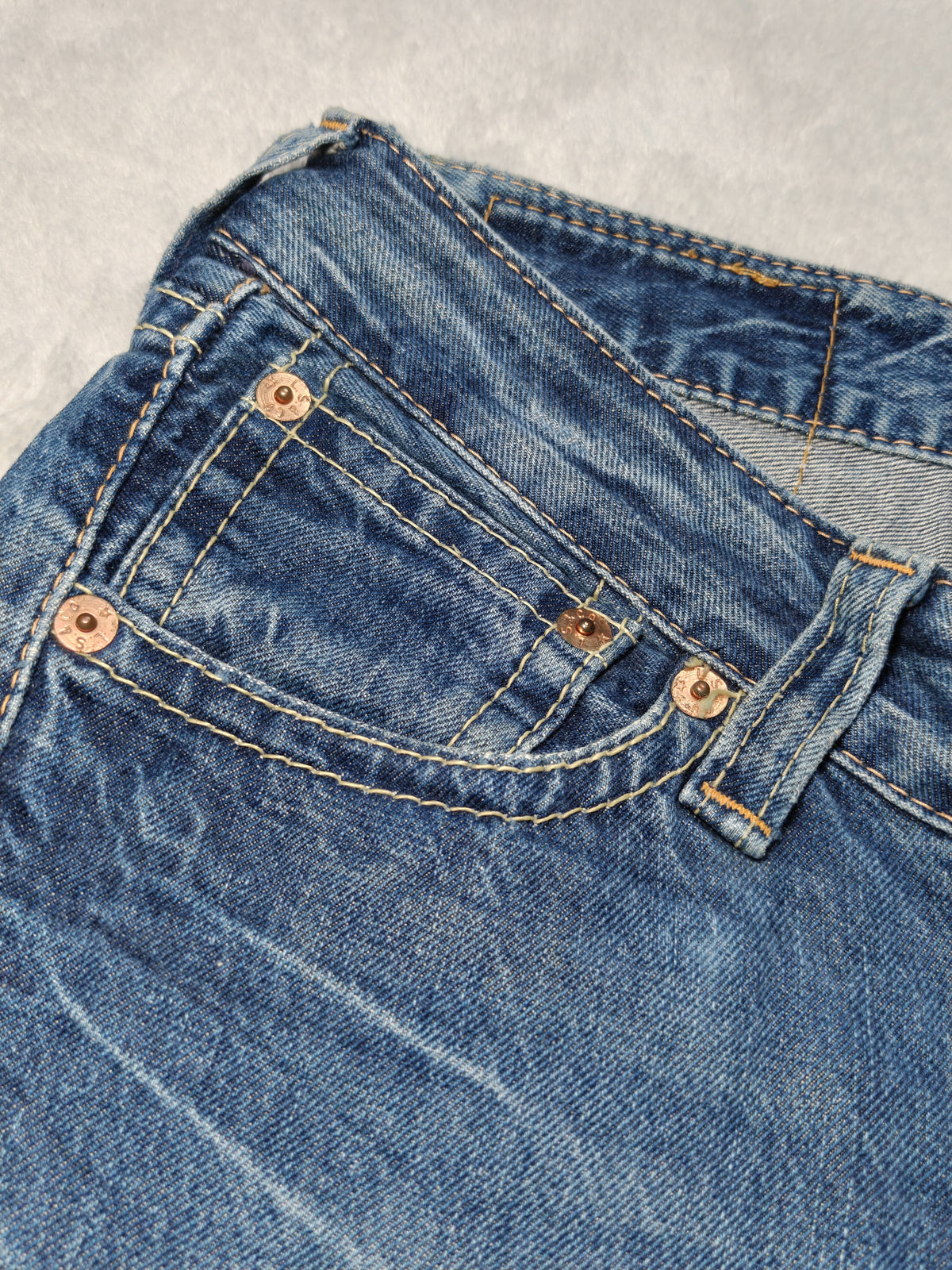 Women Levi’s 927 Blue Flared W29 L34 (EU 38/M) Vintage 2003 Jeans