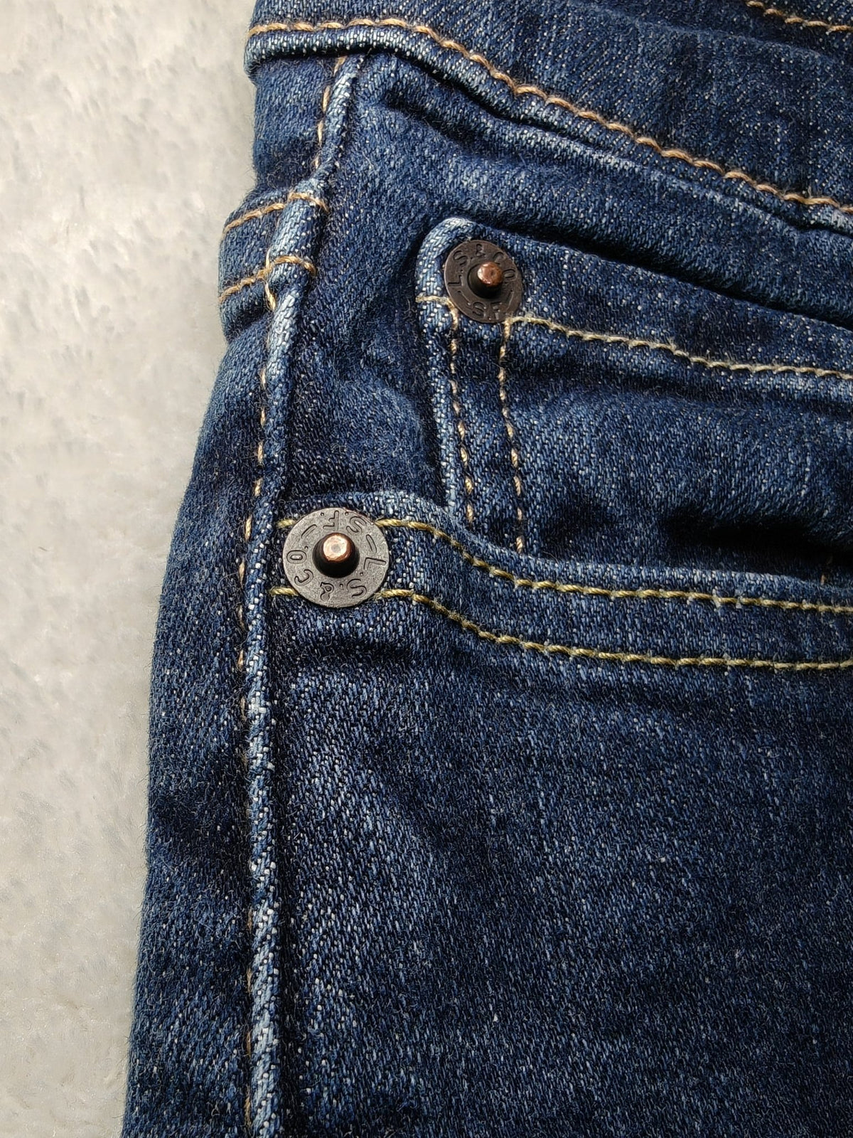 Men Levi’s 510 Dark Blue Skinny W28 L30 Jeans