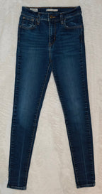 Women Levi’s 720 Dark Blue Super Skinny W26 L30 (EU 36/S) Jeans