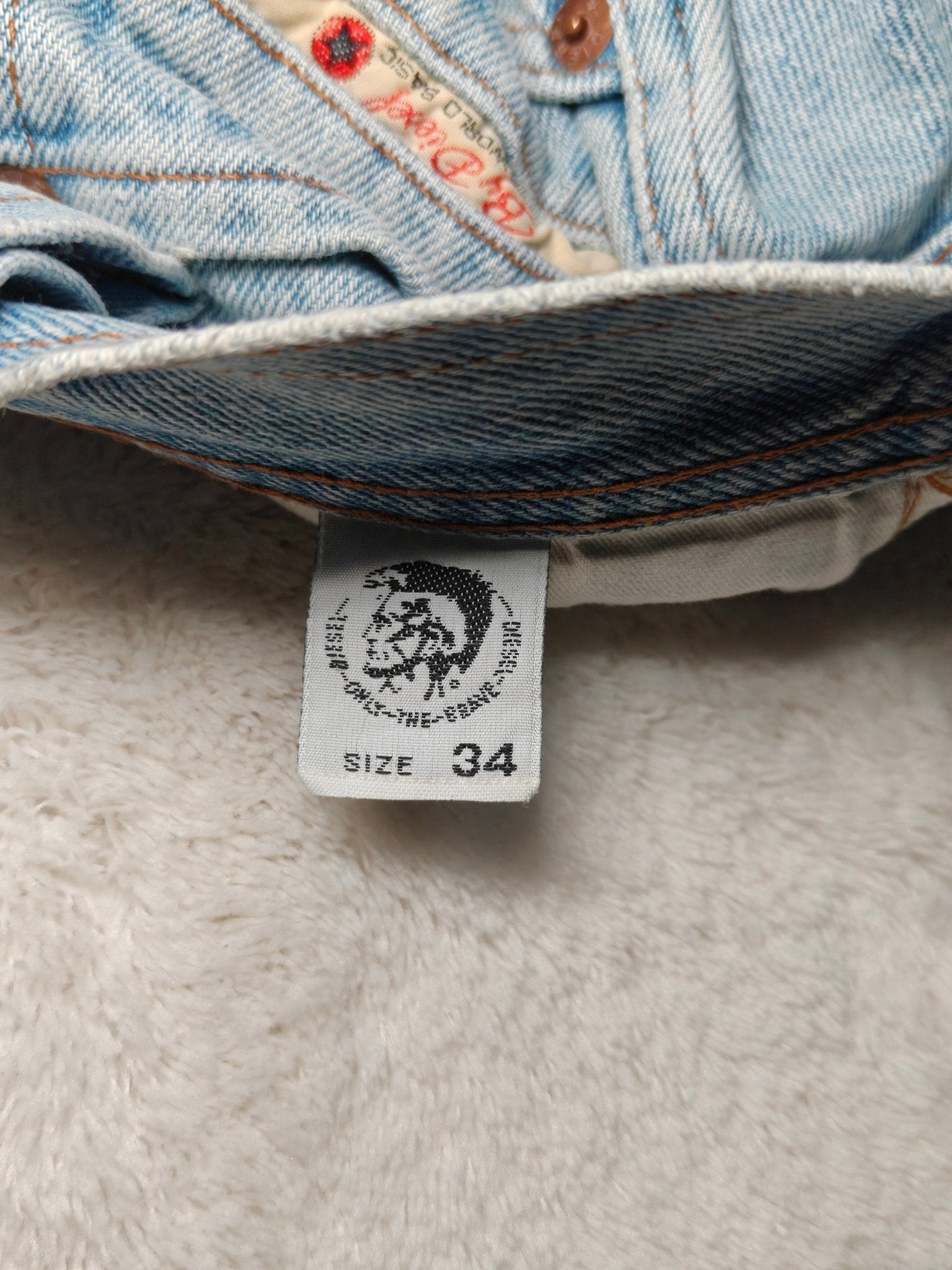 Men Diesel Vintage Light Blue Tapered W34 L34 Jeans