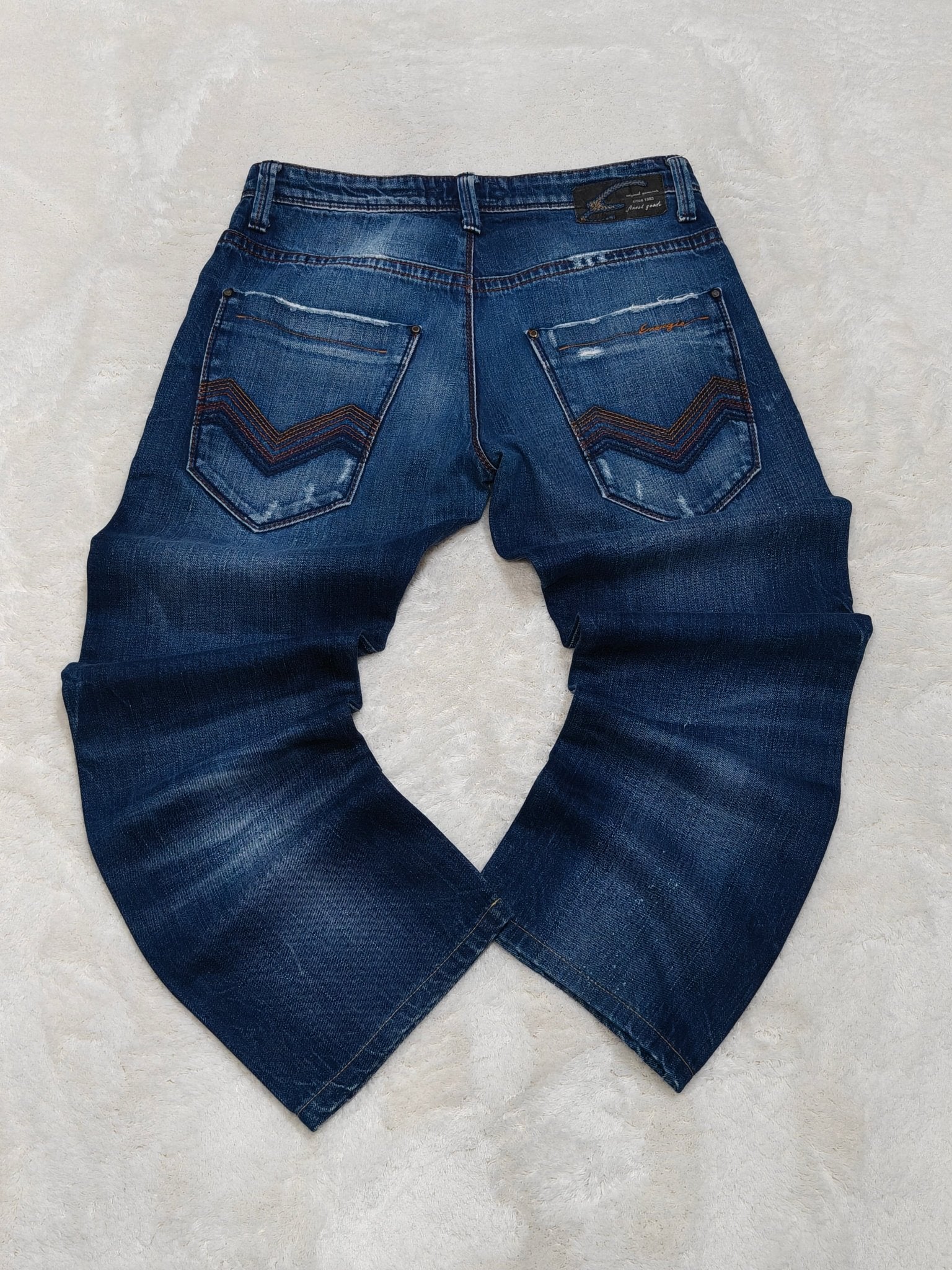 Men Energie Bow Blue Straight W32 L28 Jeans