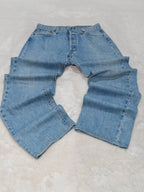 Men Levi's 501 Light Blue Straight W30 L30 Jeans