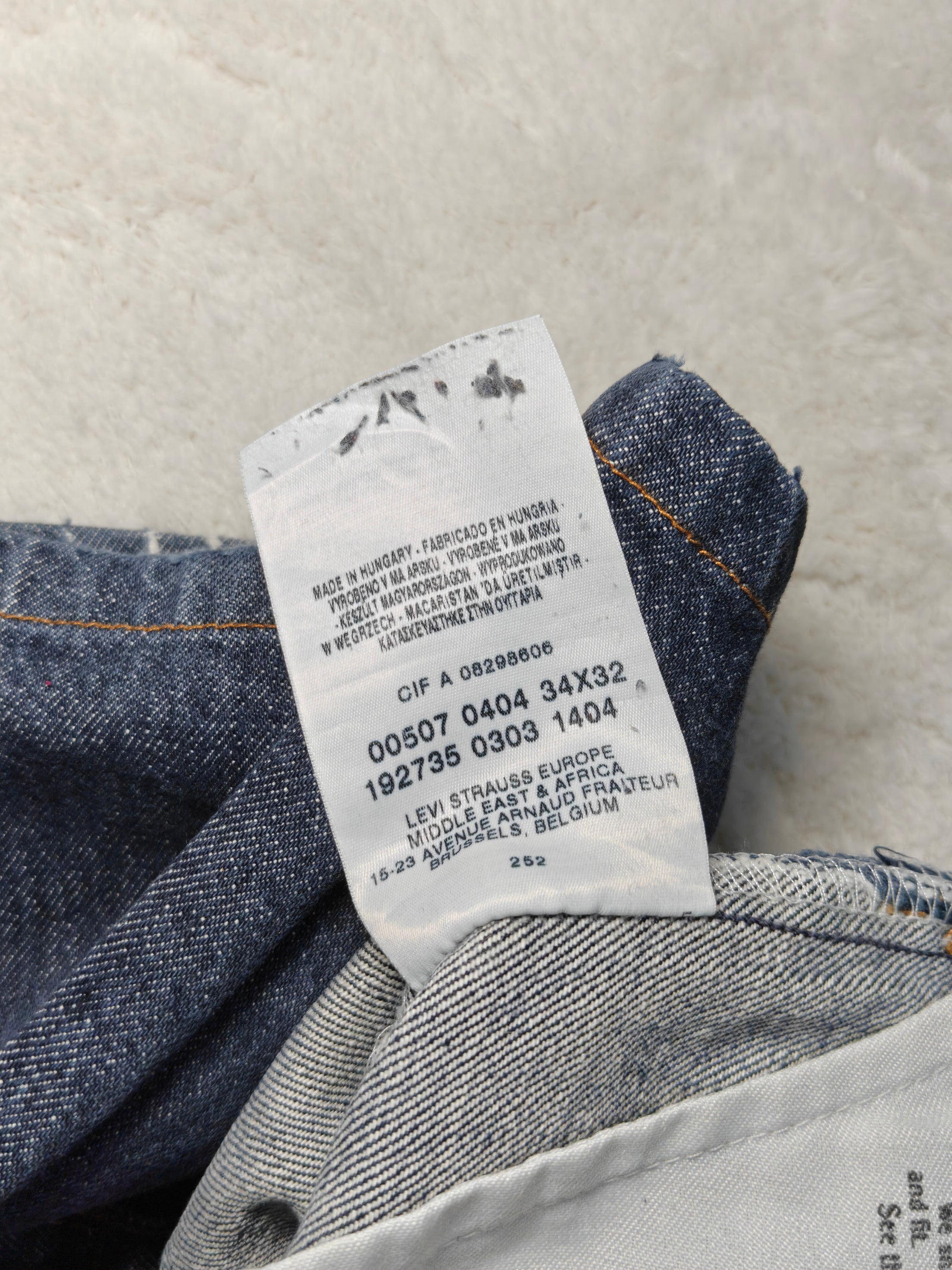 Men Levi's 507 Blue Relaxed Straight Mid Waist W34 L32 Jeans