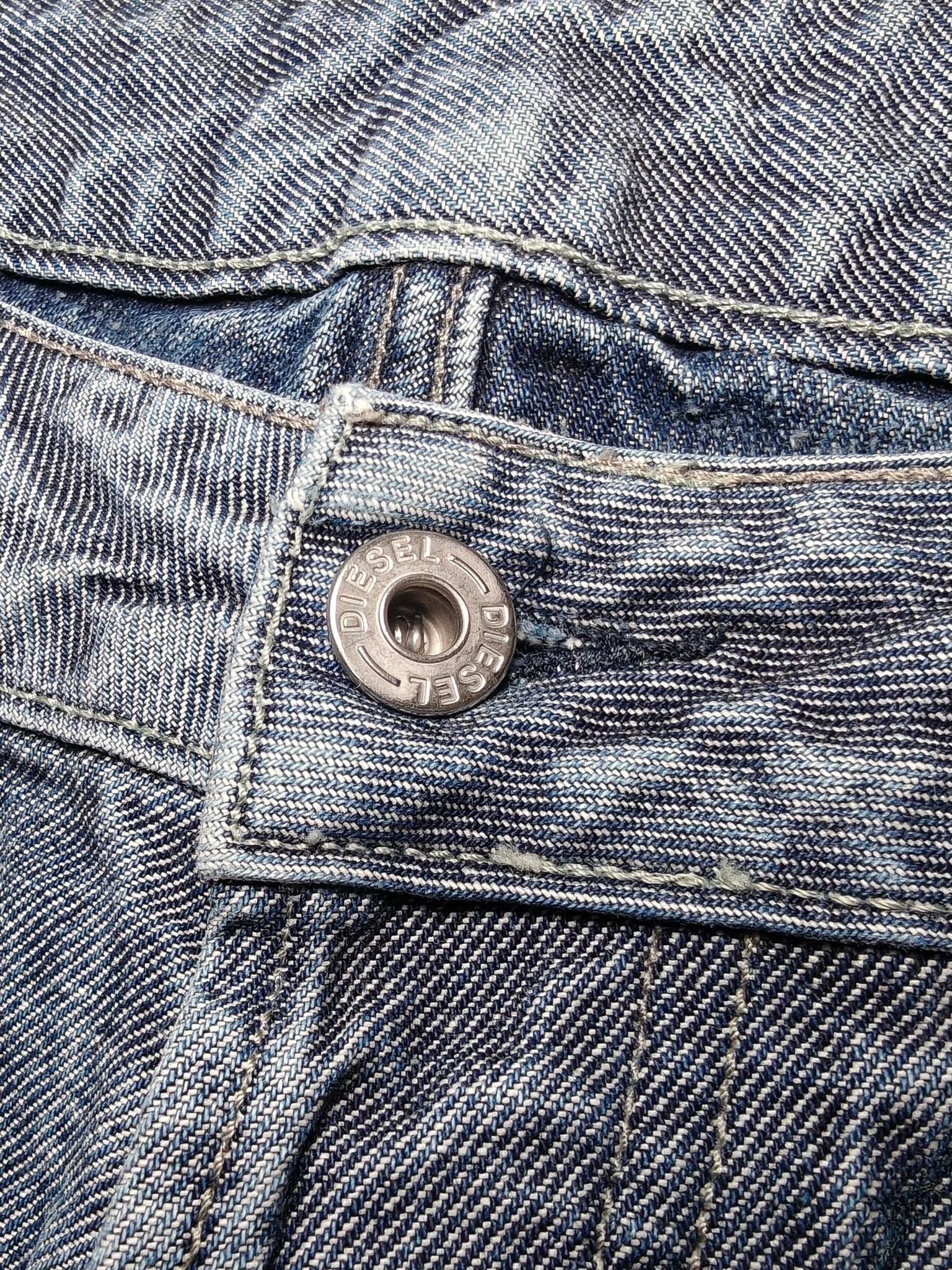 Men Vintage 2003 Diesel Reslim Made in Italy Blue Wash 00859 W31 L30 Straight Jeans
