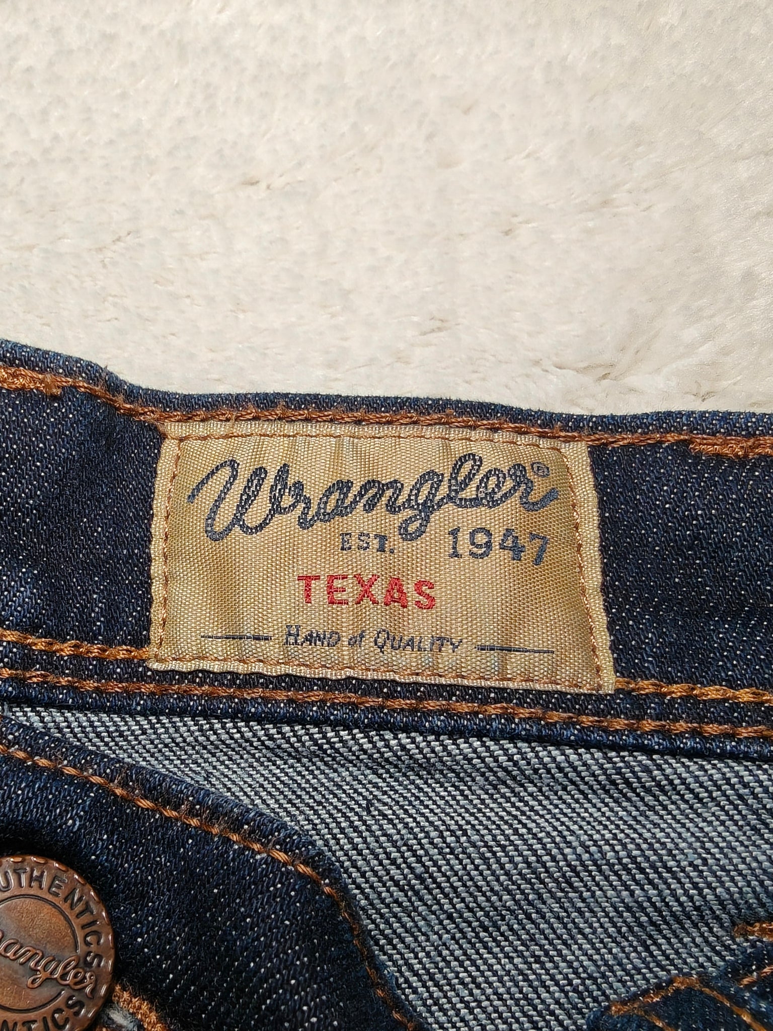 Men Wrangler Texas Dark Blue Slim Straight W31 L34 Jeans