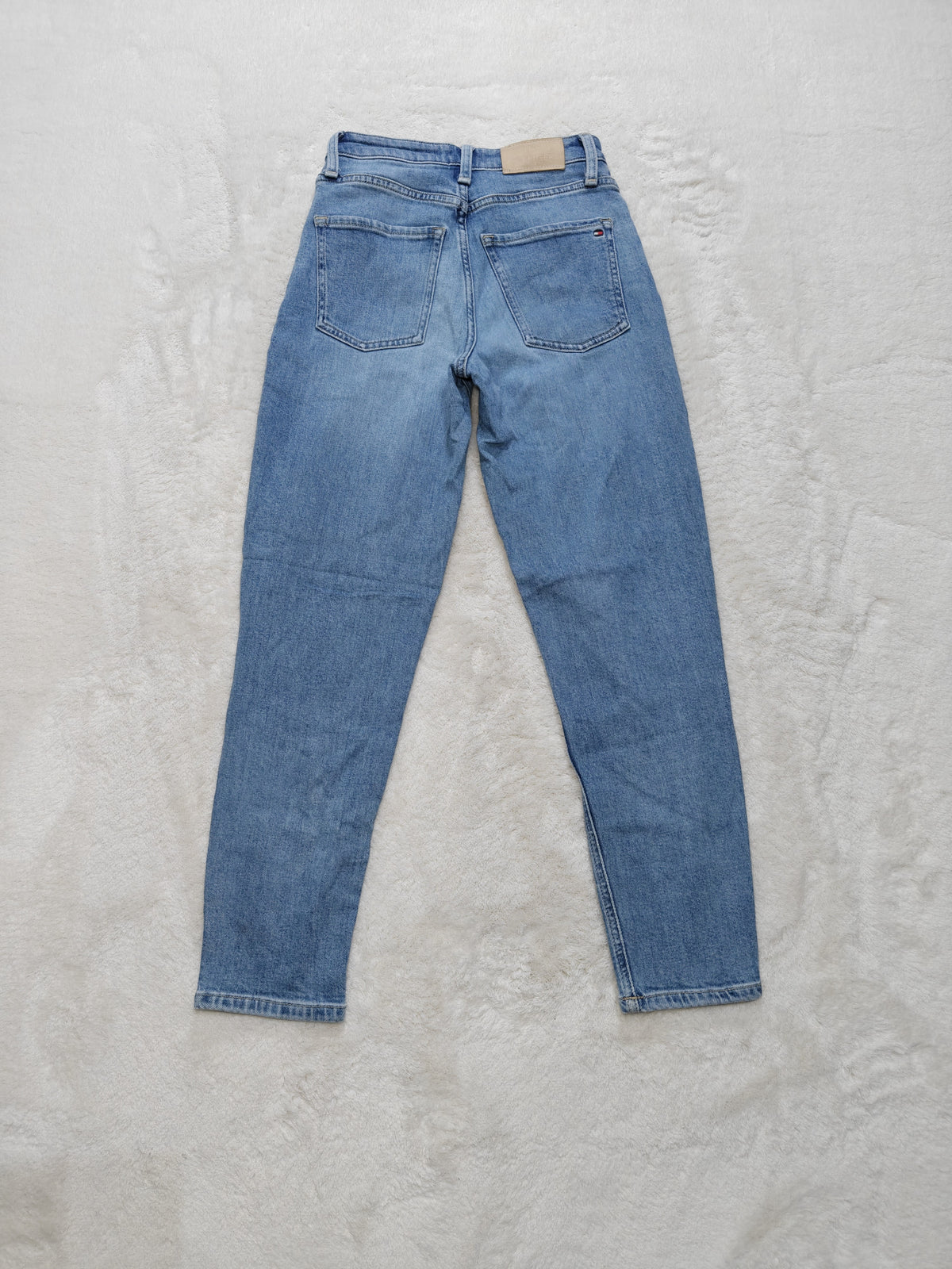 Women Tommy Hilfiger Gramercy Blue Tapered W25 L28 (EU 34/XS) Jeans