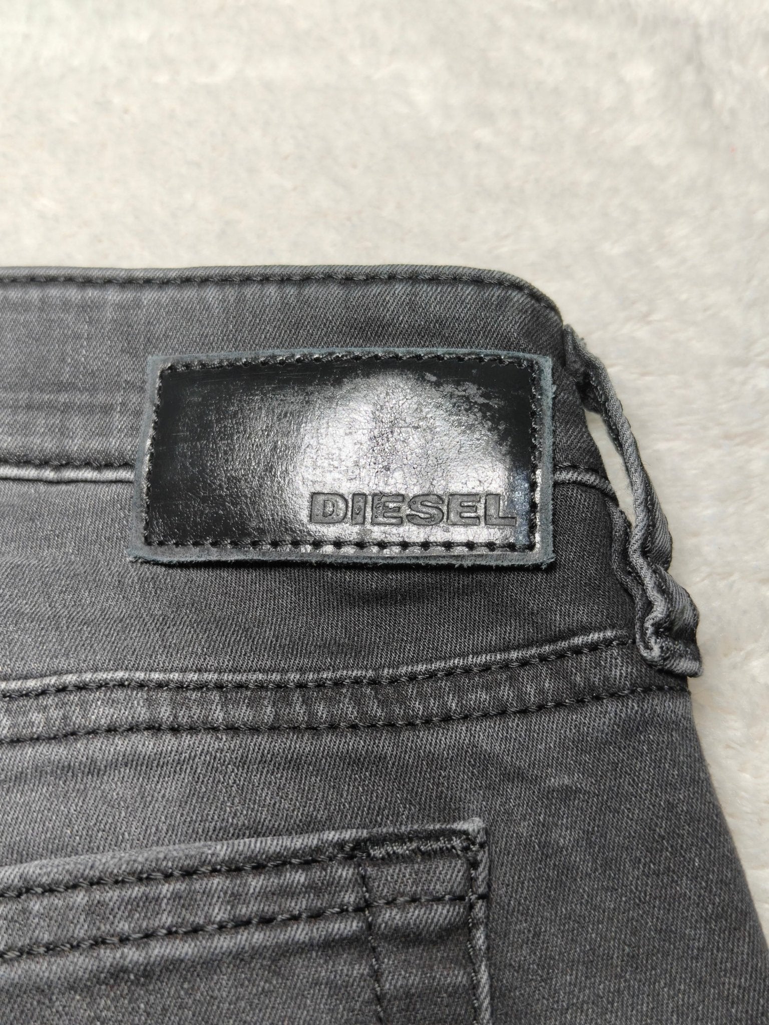 Women Diesel Skinzee - Low Black Wash 0668I Skinny W28 L30 (EU 38/M) Jeans