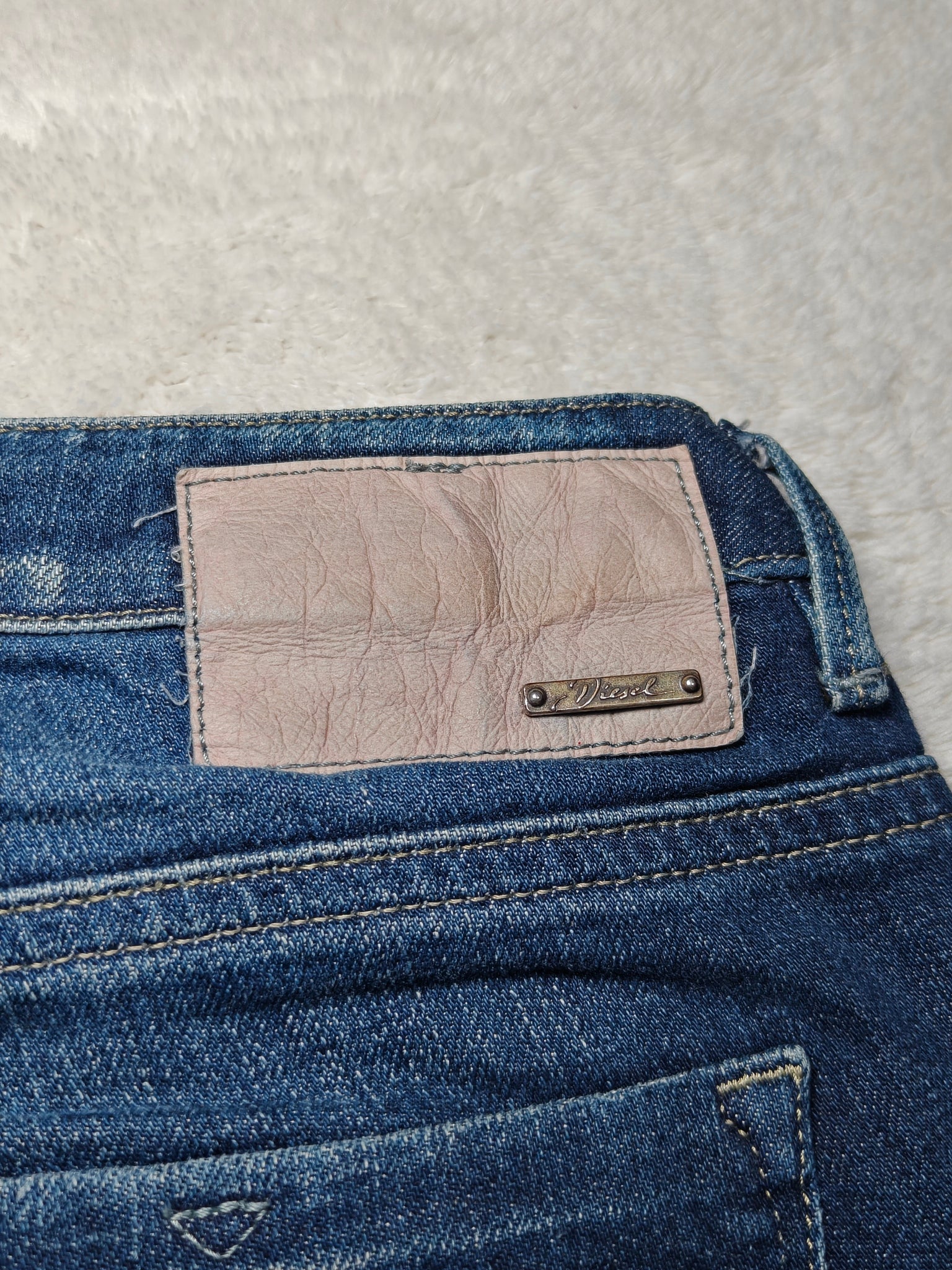 Women Diesel Cherick 2010 Blue Wash 008L6 Slim Tapered W30 L34 (EU 40/L) Jeans