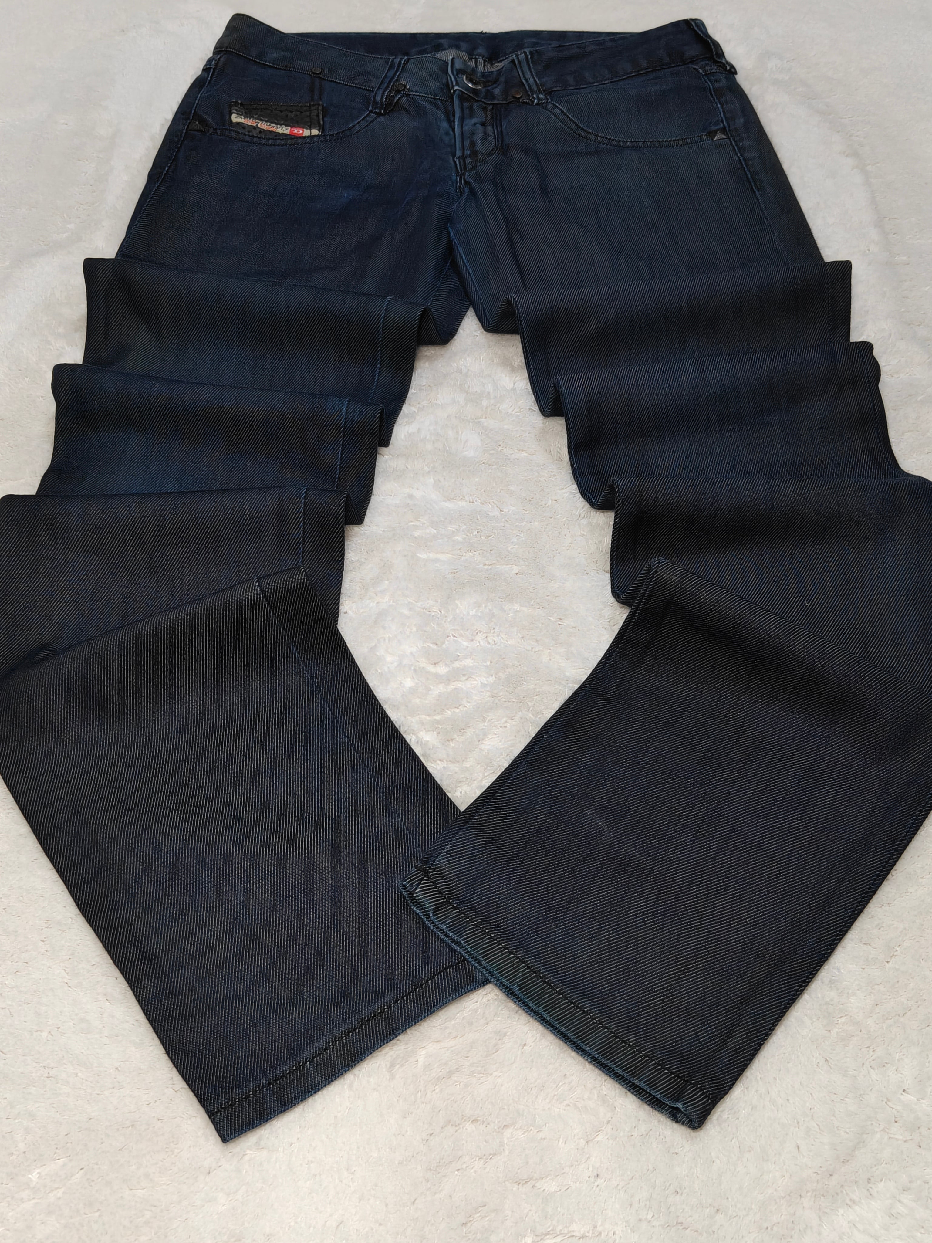 Women Diesel Clush Made in Italy 2007 Dark Blue Wash 008LG Slim W26 L32 (EU 36/S) Jeans