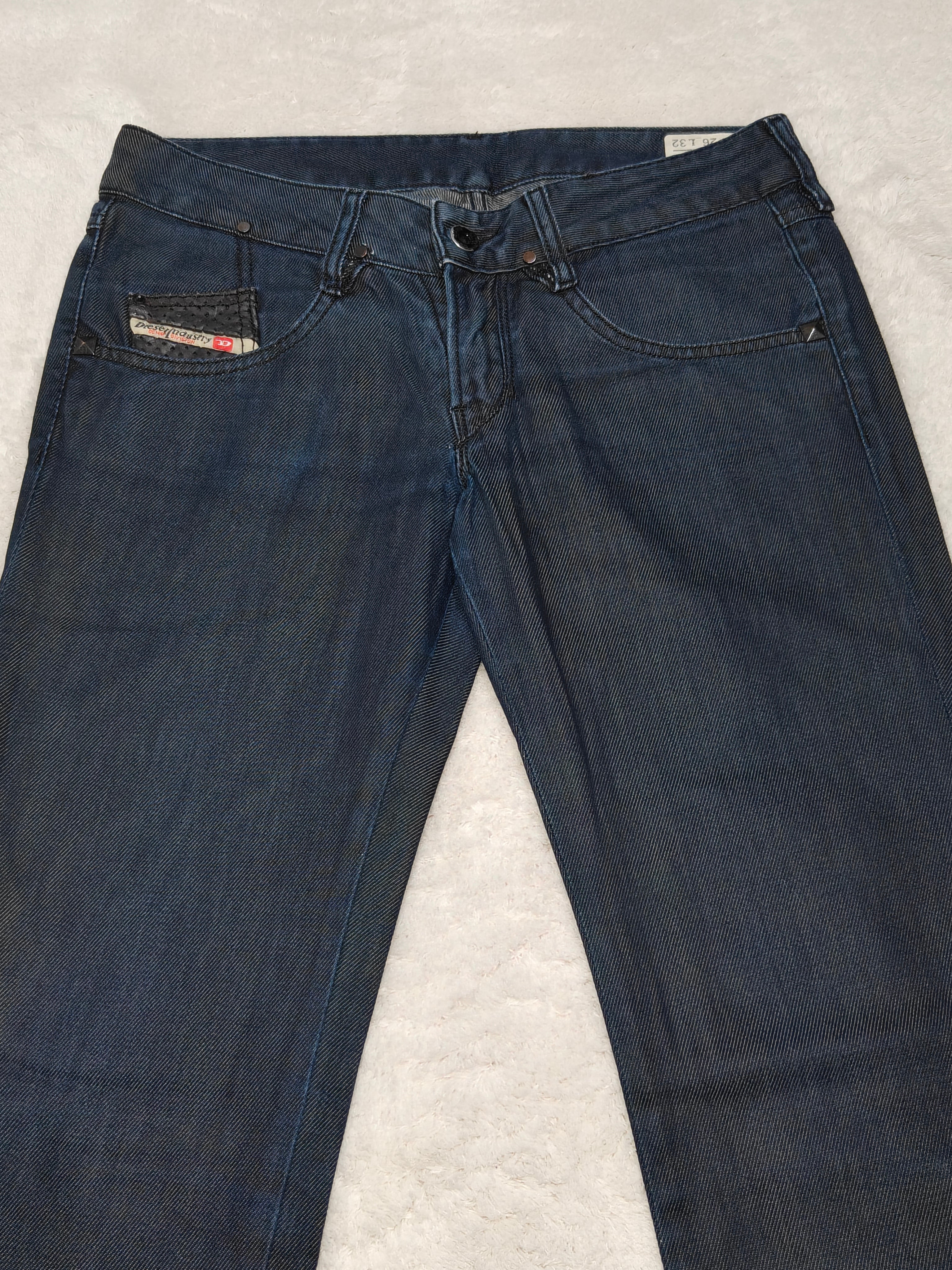 Women Diesel Clush Made in Italy 2007 Dark Blue Wash 008LG Slim W26 L32 (EU 36/S) Jeans