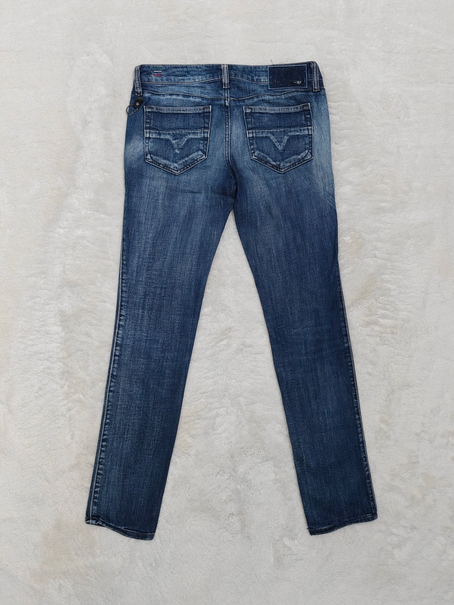 Women Diesel Cuddy Blue Wash 008JQ Slim W28 L32 (EU 38/M) Jeans