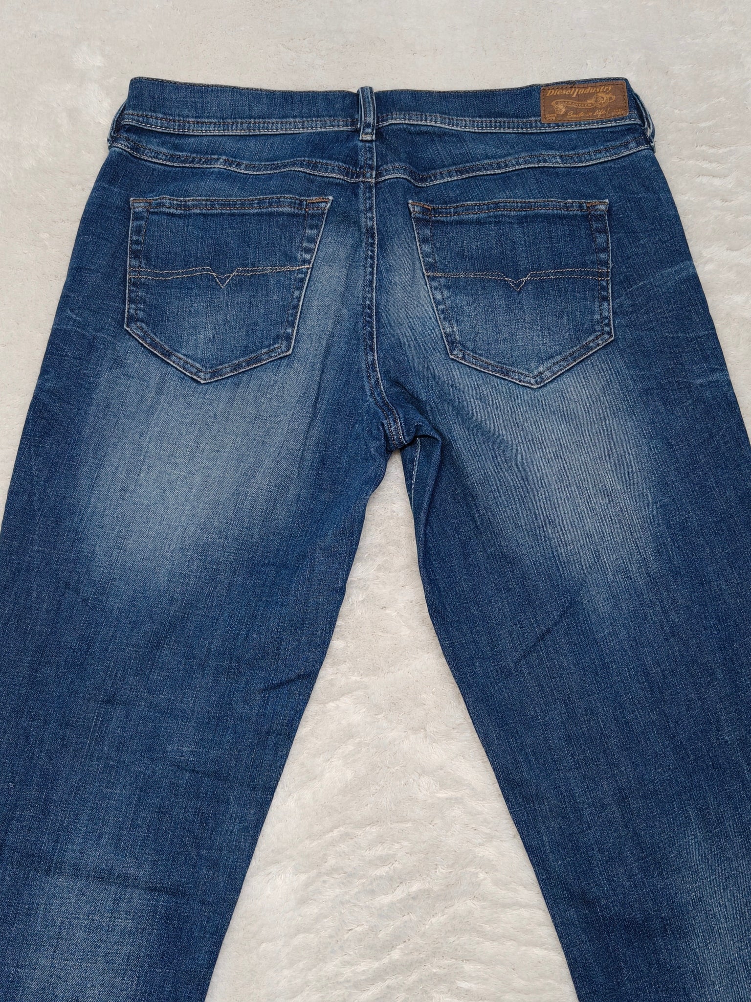 Women Diesel Francy Blue Wash 0836X Relaxed Skinny W30 L28 (EU 40/L) Jeans