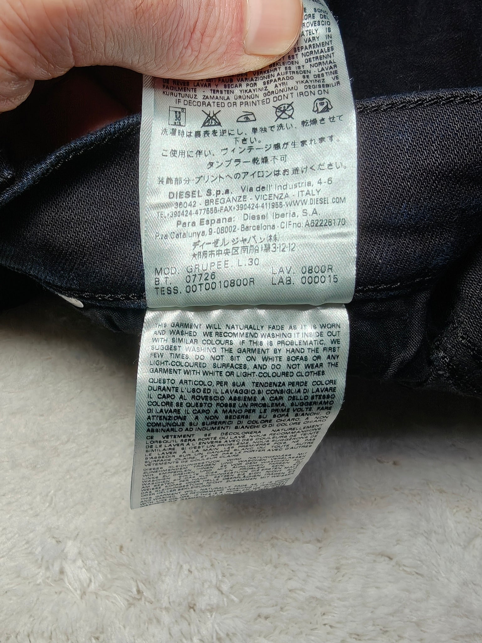 Women Diesel Grupee Black Faded Dark Blue Wash 0800R Skinny W25 L30 (EU 34/XS) Jeans