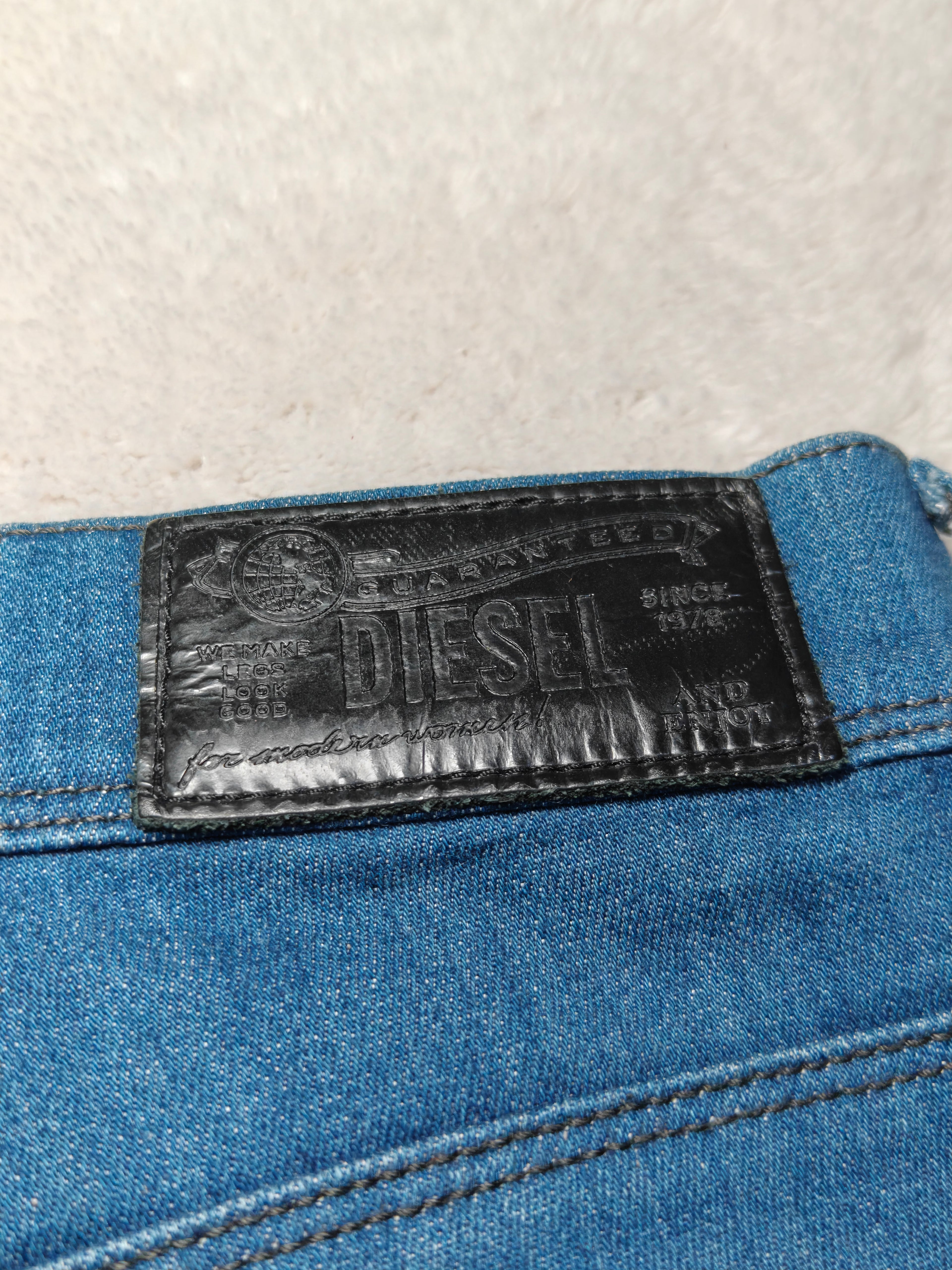 Women Diesel Highkee Blue Wash 0069P Slim Straight High Waist W30 L30 (EU 40/L) Jeans