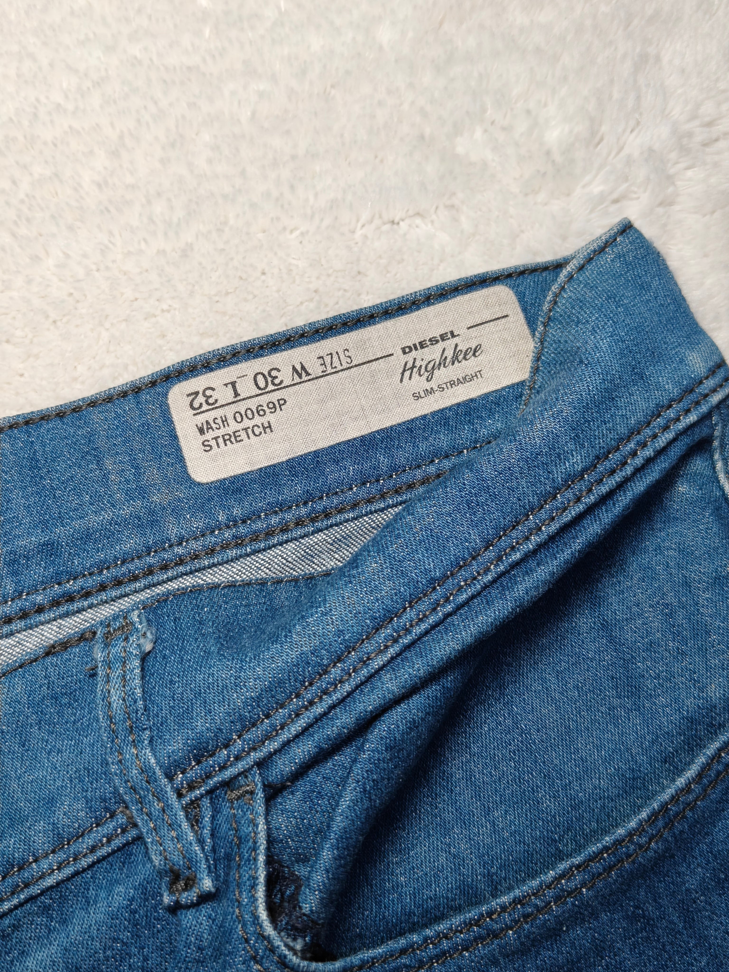Women Diesel Highkee Blue Wash 0069P Slim Straight High Waist W30 L30 (EU 40/L) Jeans
