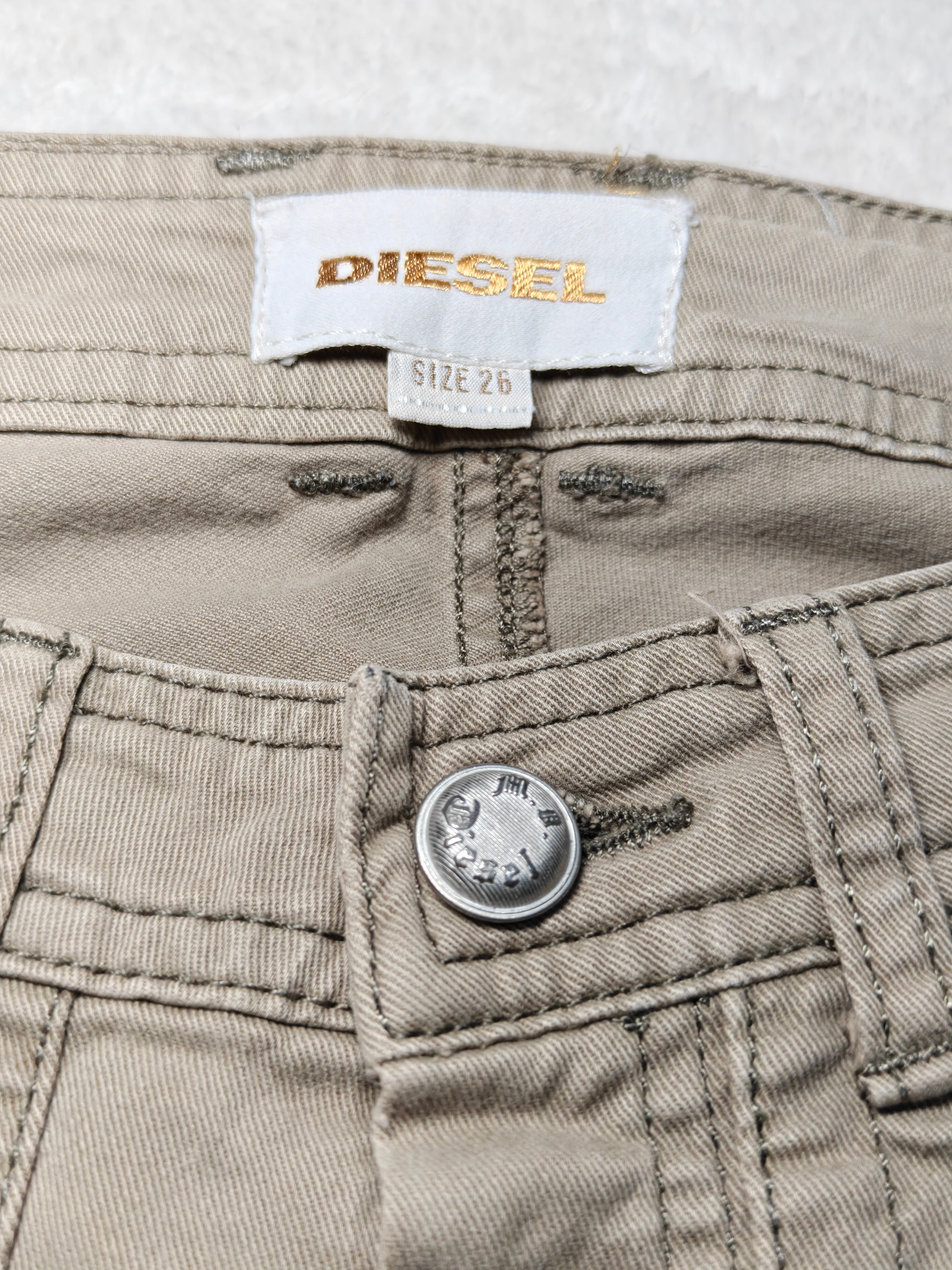 Women Diesel Khaki Slim Skinny Low Waist W26 L32 (EU 36/S) Jeans