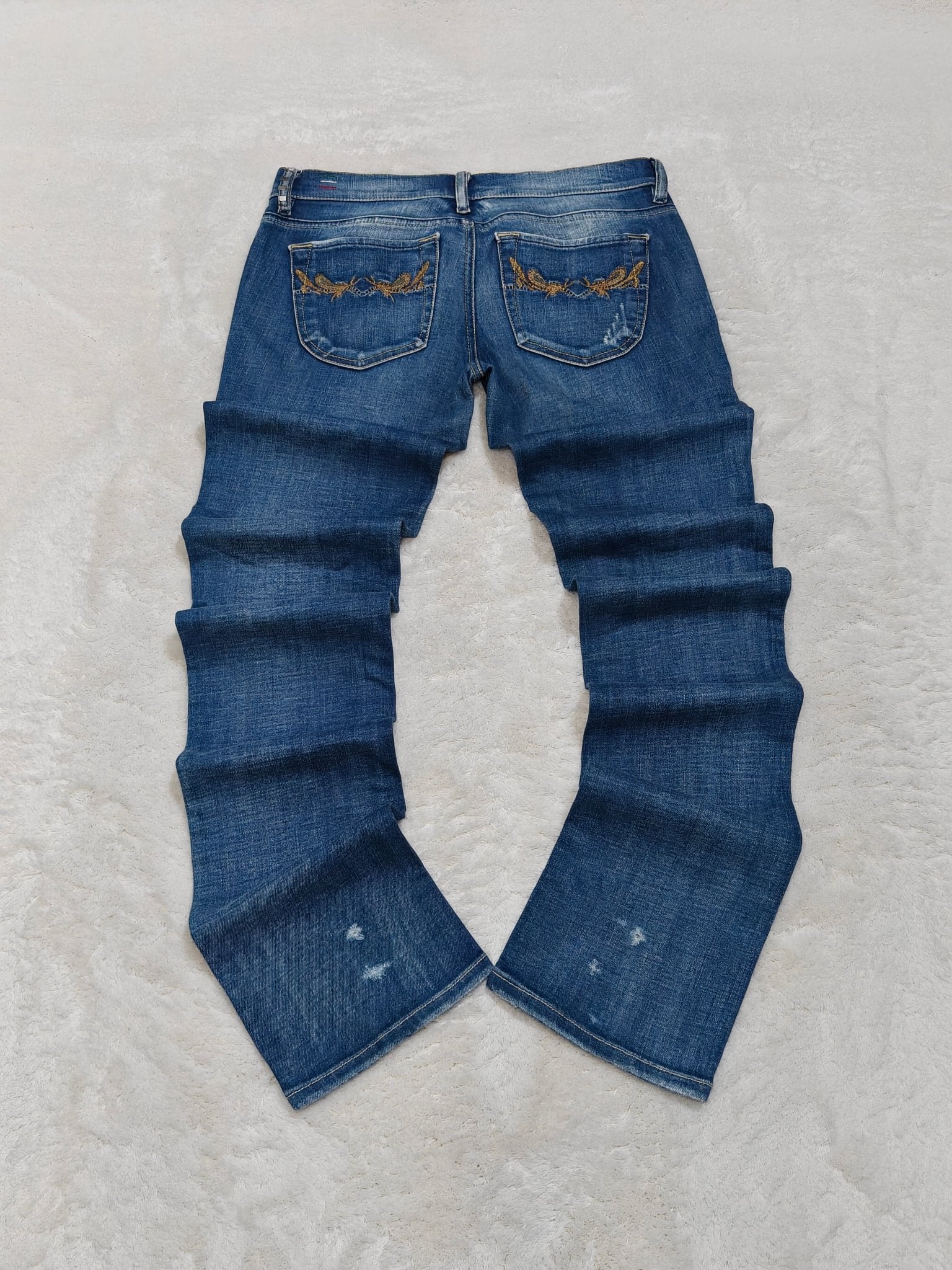 Women Diesel Liv Blue Wash 0071Y Straight W28 L34 (EU 38/M) Jeans