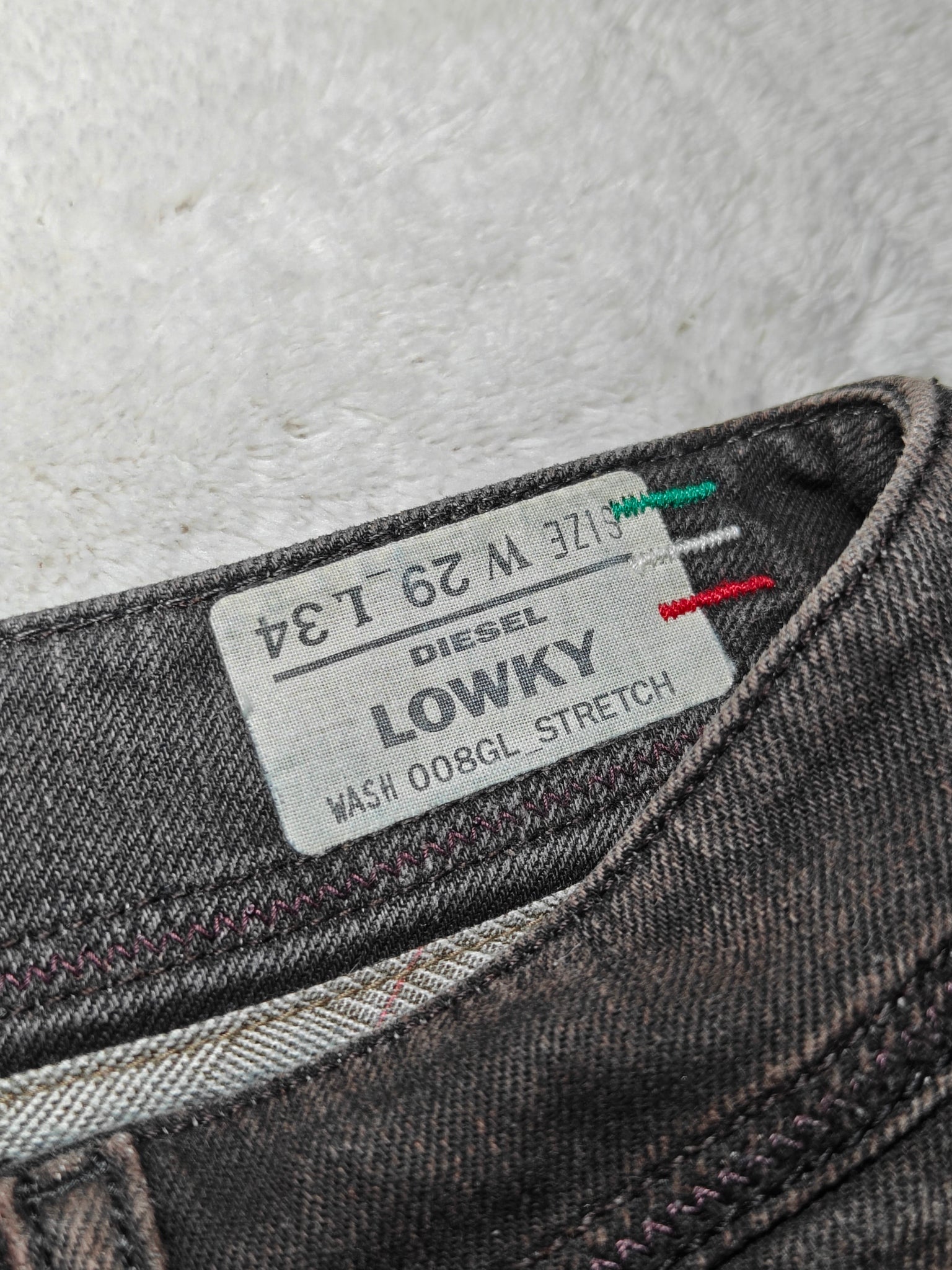 Women Diesel Lowky Made in Italy 2007 Dark Brown Wash 008GL W29 L34 (EU 38/M) Jeans
