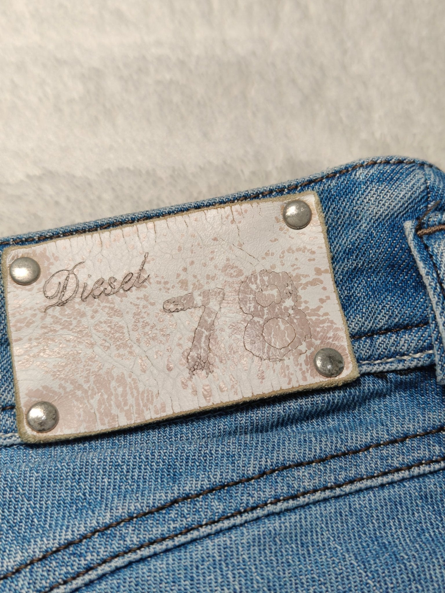 Women Diesel Matic Blue Wash 008IG Slim W24 L32 (EU 34/XS) Jeans