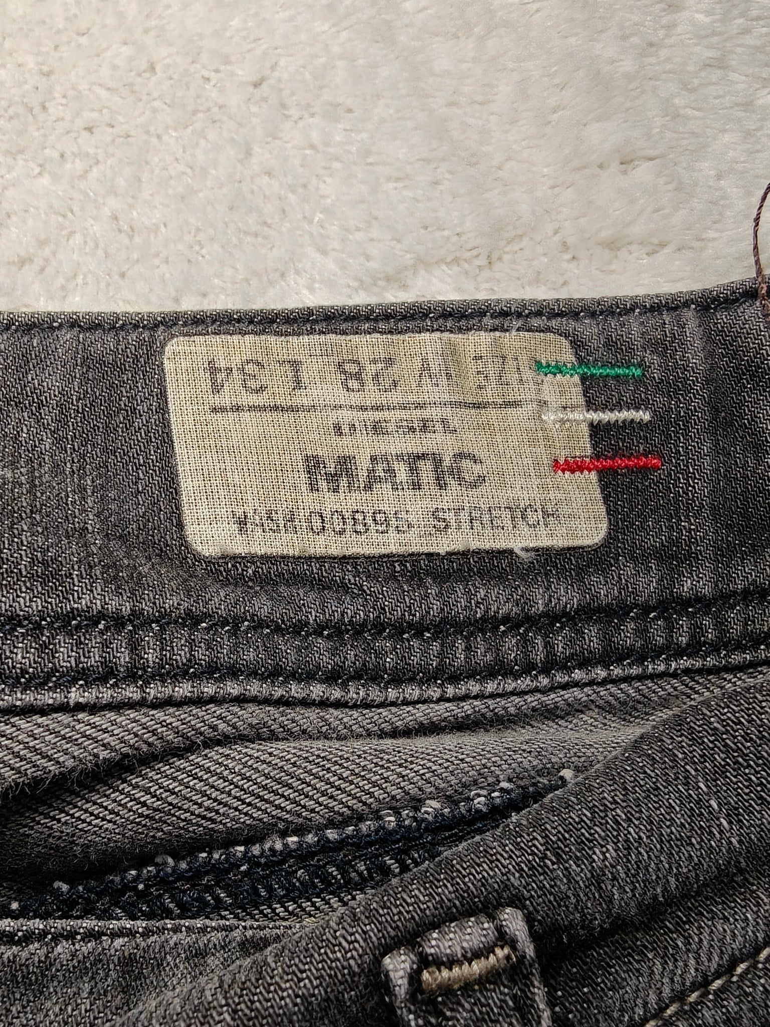 Women Diesel Matic Made in Italy 2006 Black Faded Wash 0089S W28 L34 (EU 38/M) Jeans
