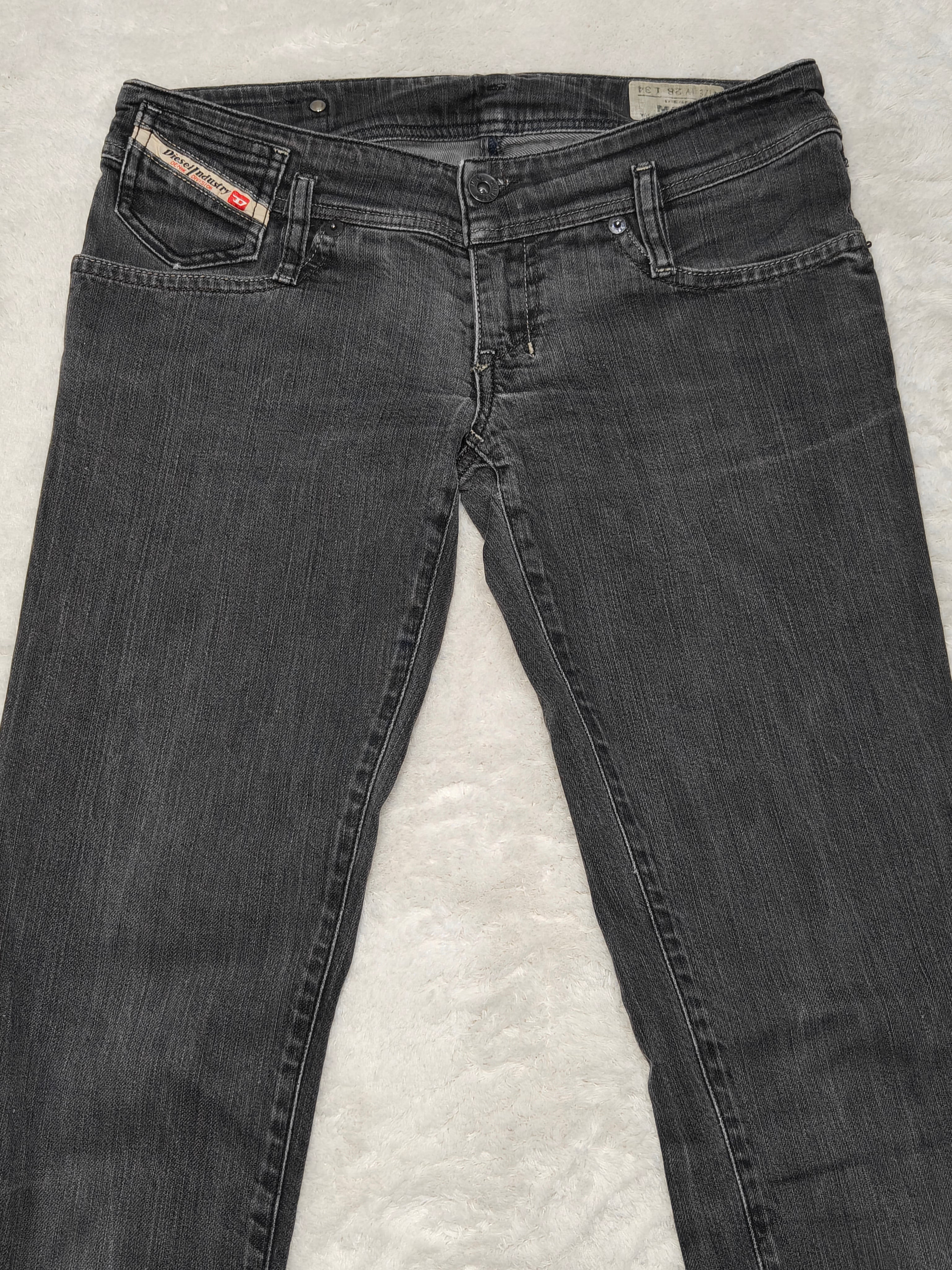 Women Diesel Matic Made in Italy 2006 Black Faded Wash 0089S W28 L34 (EU 38/M) Jeans