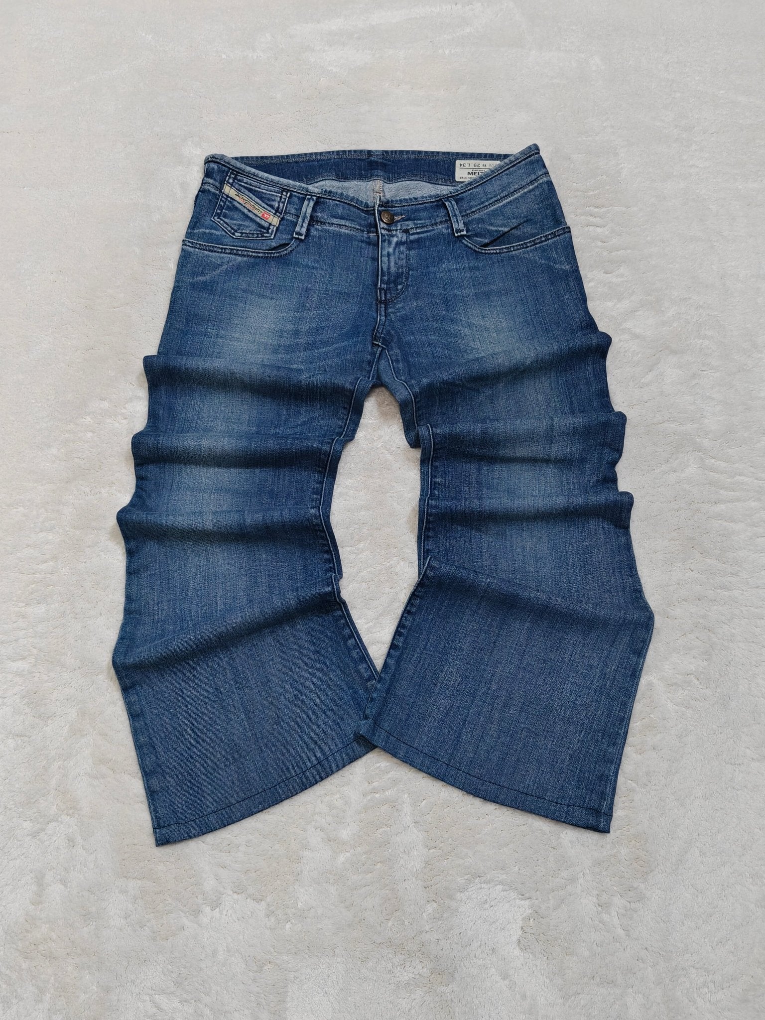 DIESEL デニム W29 L30 Diesel Melty Wash Blue Jeans W29 L30 – Vintage District Antwerp