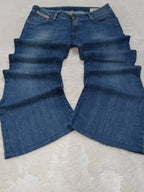 Women Diesel Melty Blue Wash 008IG Flared W29 L30 (EU 38/M) Jeans