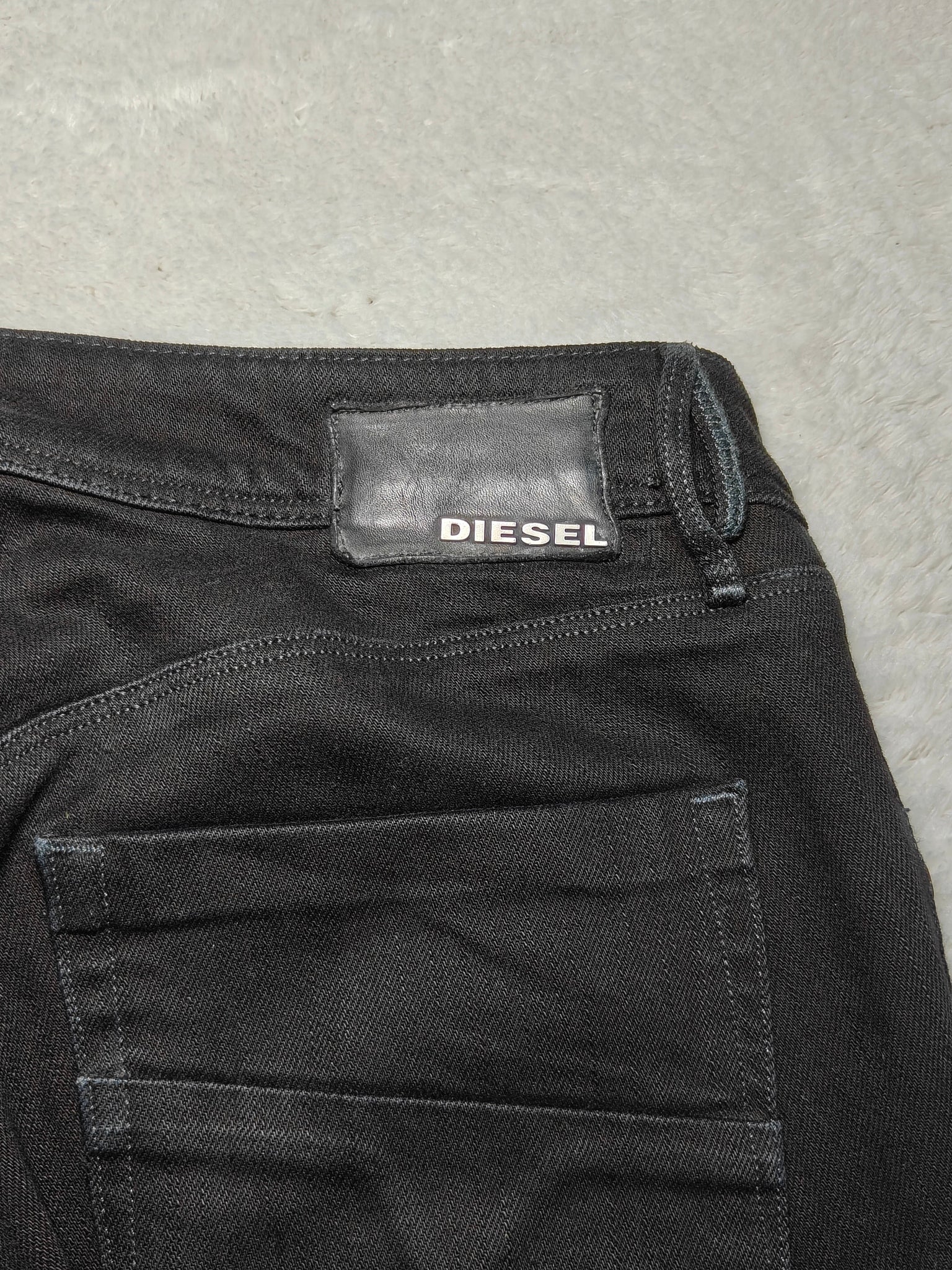 Women Diesel Nevy Black Wash 008IE Slim Straight W28 L30 (EU 38/M) Jeans