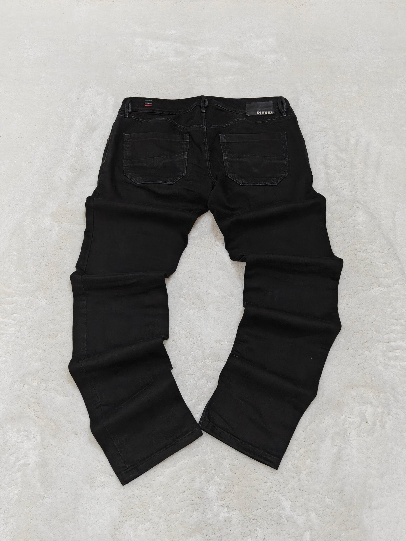 Women Diesel Nevy Black Wash 008IE Slim Straight W28 L30 (EU 38/M) Jeans