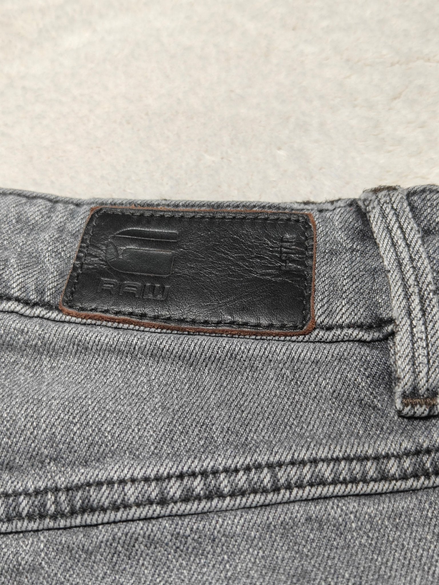 Women G - Star 3301 Dark Grey Fade Black Straight W26 L28 (EU36/S) Jeans