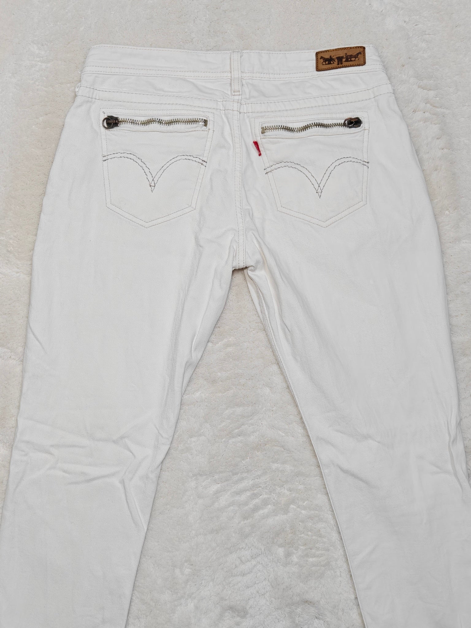 Women Levi's 473 White Slim Low Waist W31 L34 (EU 40/L) Jeans