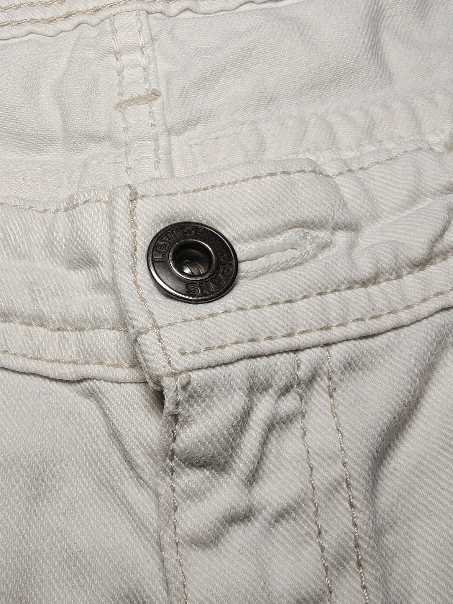 Women Levi's 473 White Slim Low Waist W31 L34 (EU 40/L) Jeans