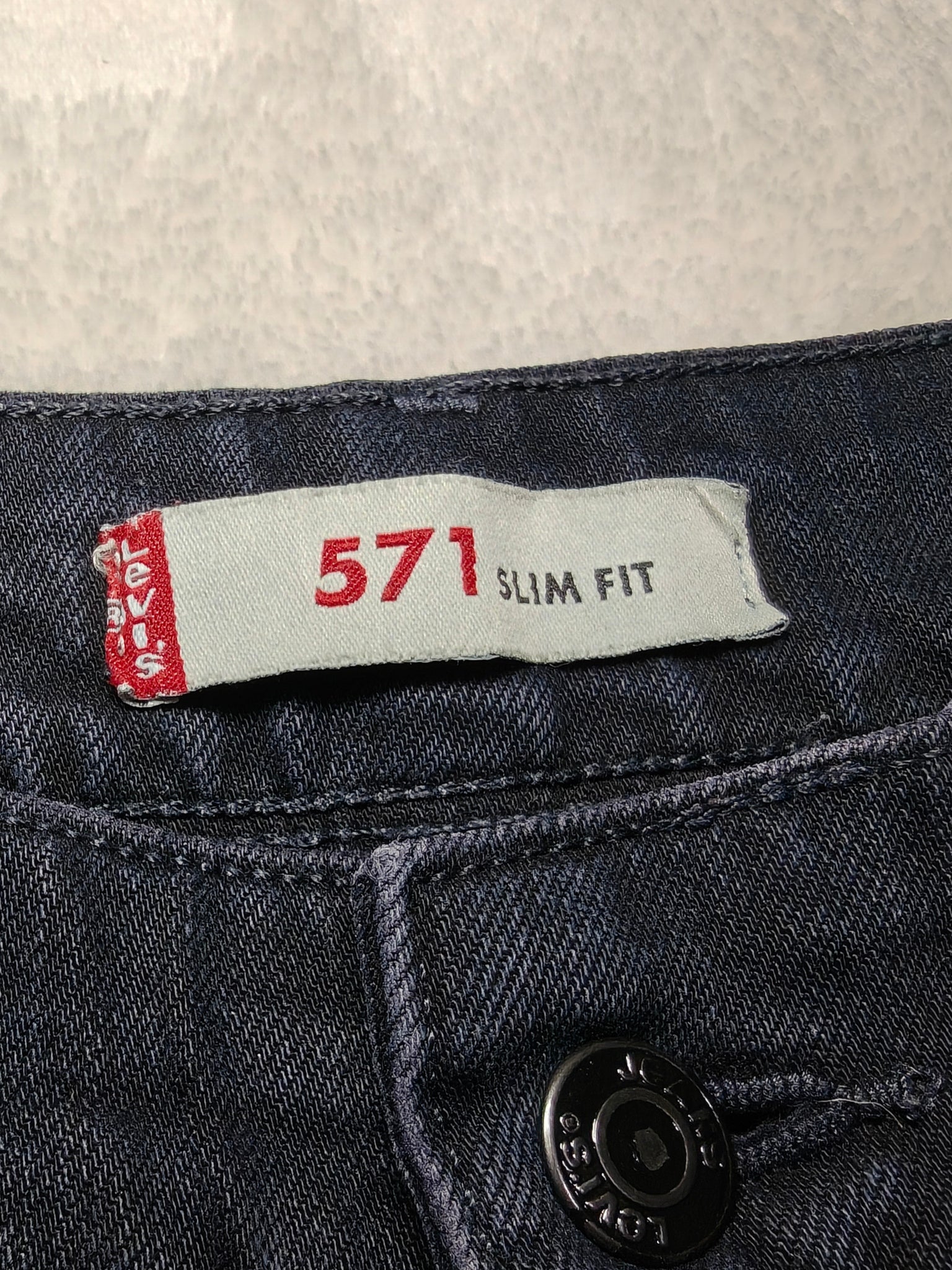 Women Levi's 571 Dark Blue Straight Slim Low Waist W29 L34 (EU 38/M) Jeans