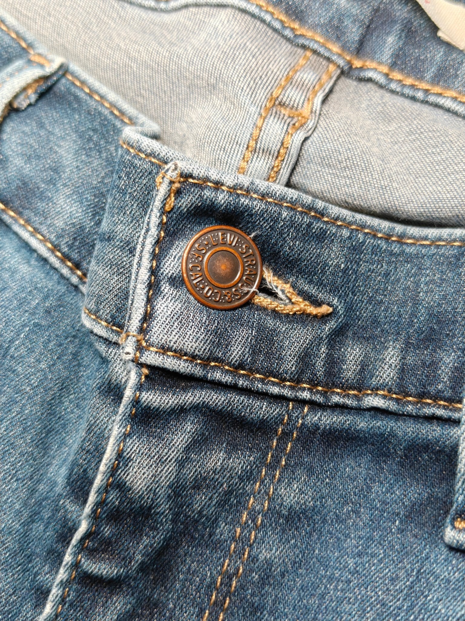 Women Levi's 710 Blue Super Skinny High Waist W30 L32 (EU 40/L) Jeans