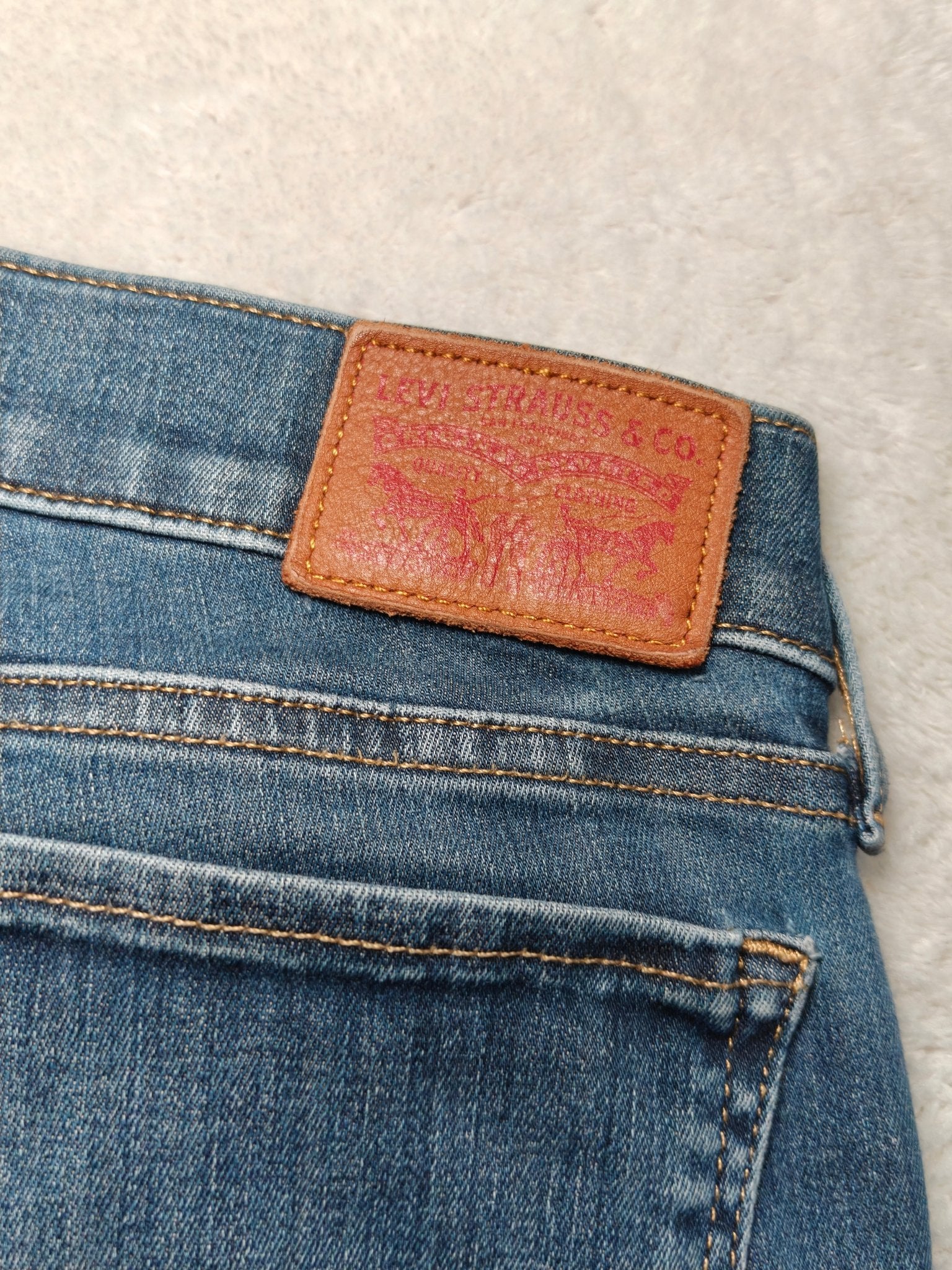 Women Levi's 710 Blue Super Skinny High Waist W30 L32 (EU 40/L) Jeans