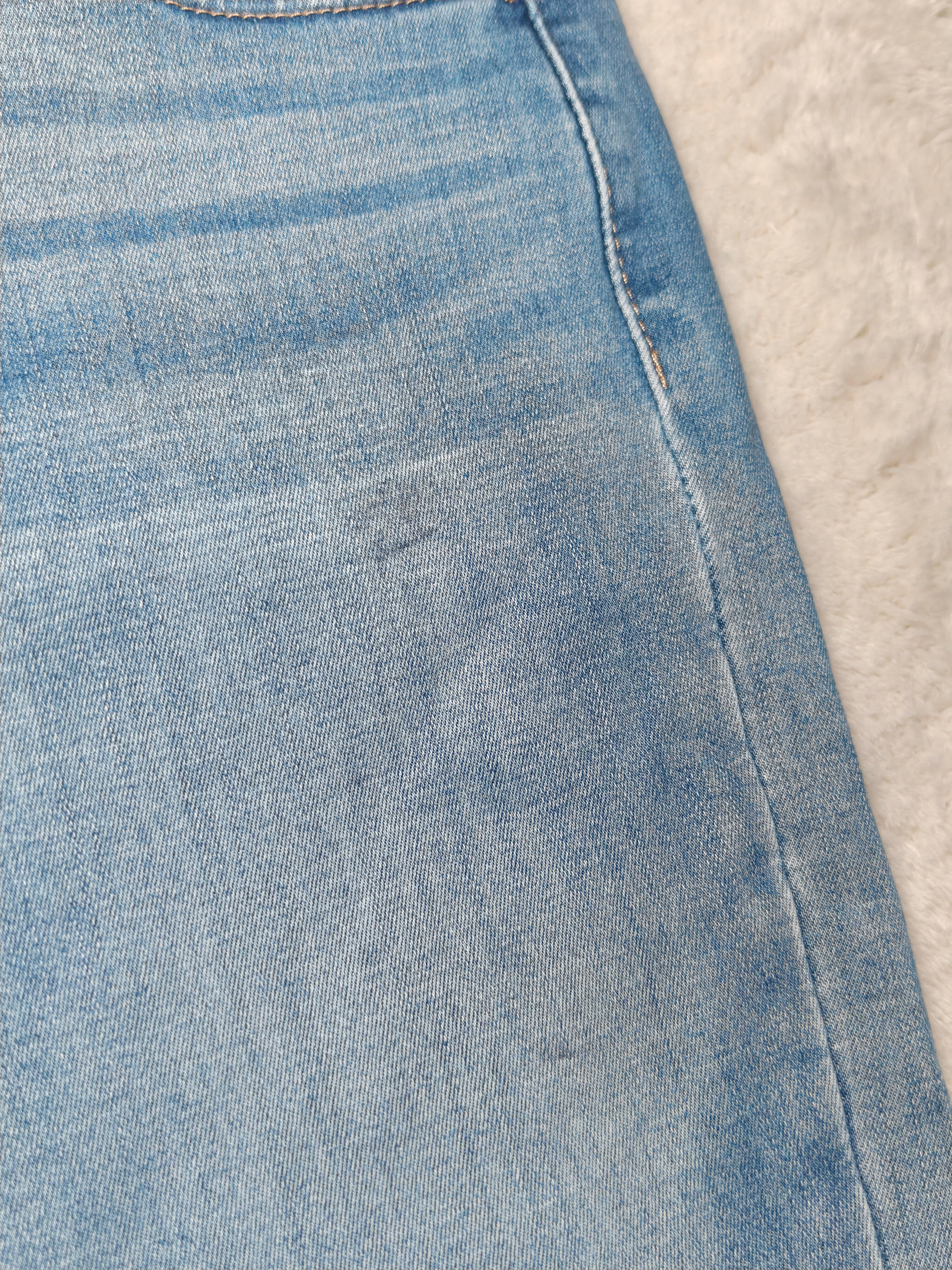 Women Levi's 710 Light Blue Super Skinny Mid Waist W27 L28 (EU 36/S) Jeans