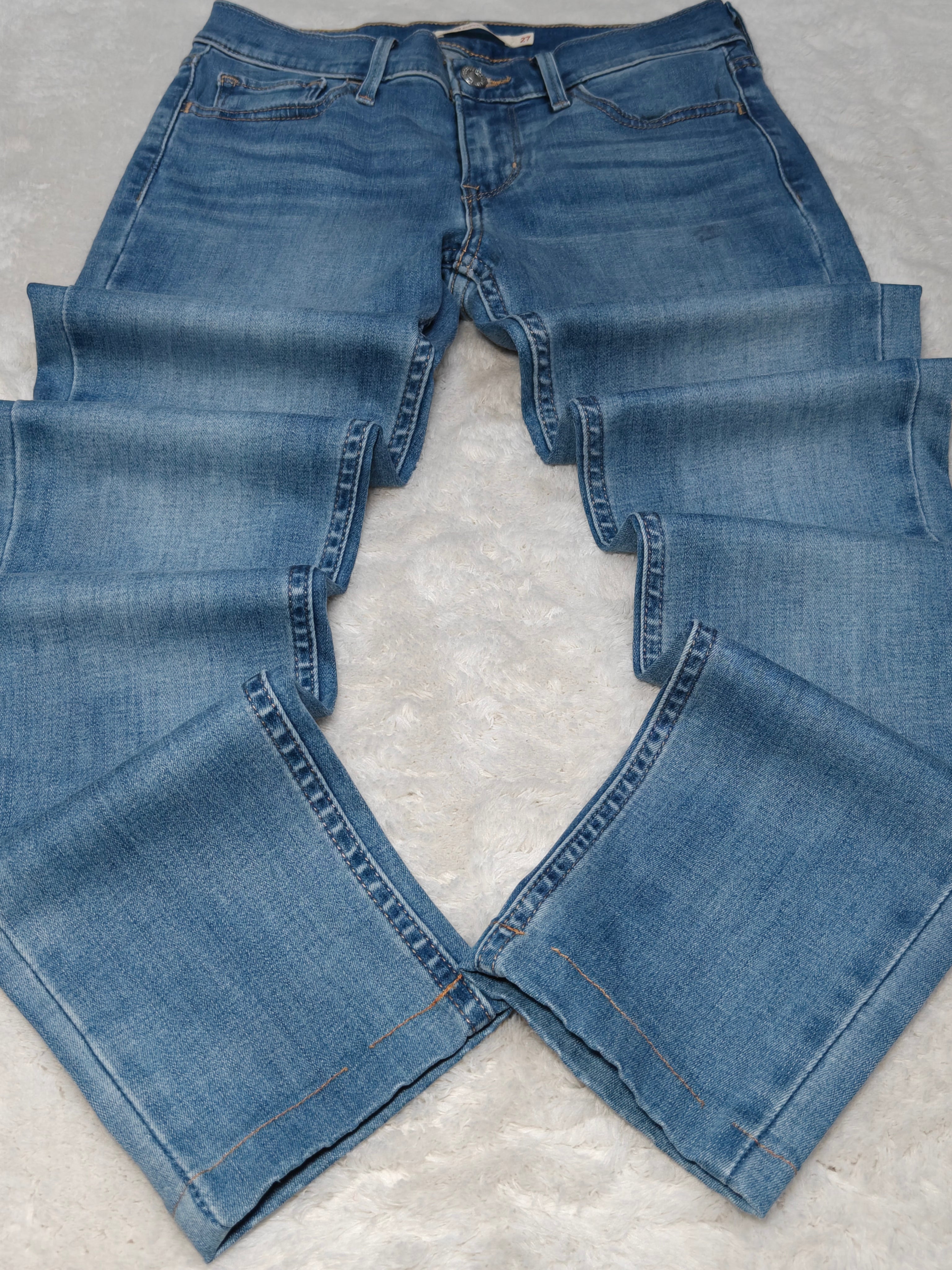 Women Levi's 710 Light Blue Super Skinny Mid Waist W27 L28 (EU 36/S) Jeans