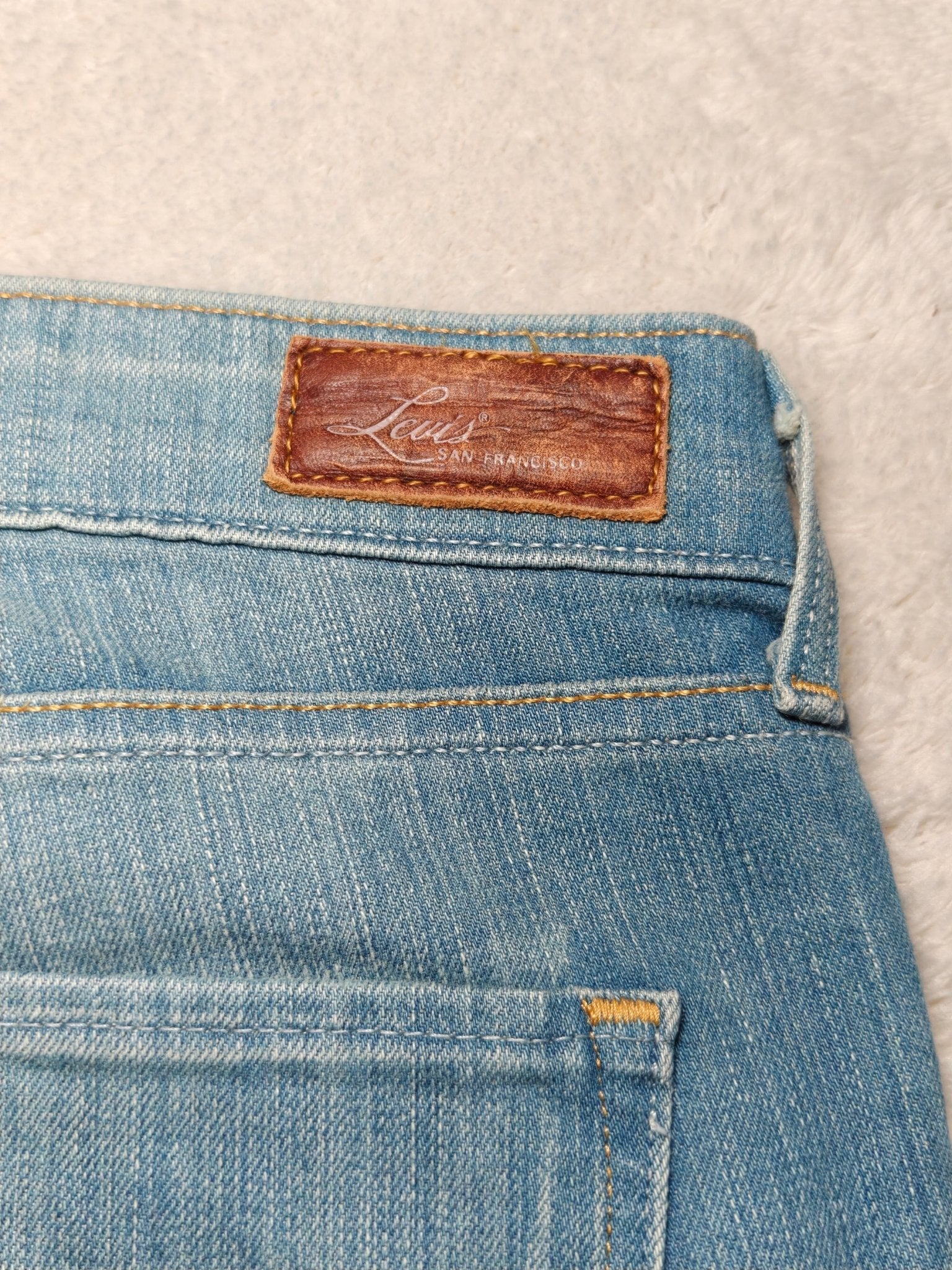 Women Levi's Demi Curve Light Blue Straight W27 L32 (EU 36/S) Jeans