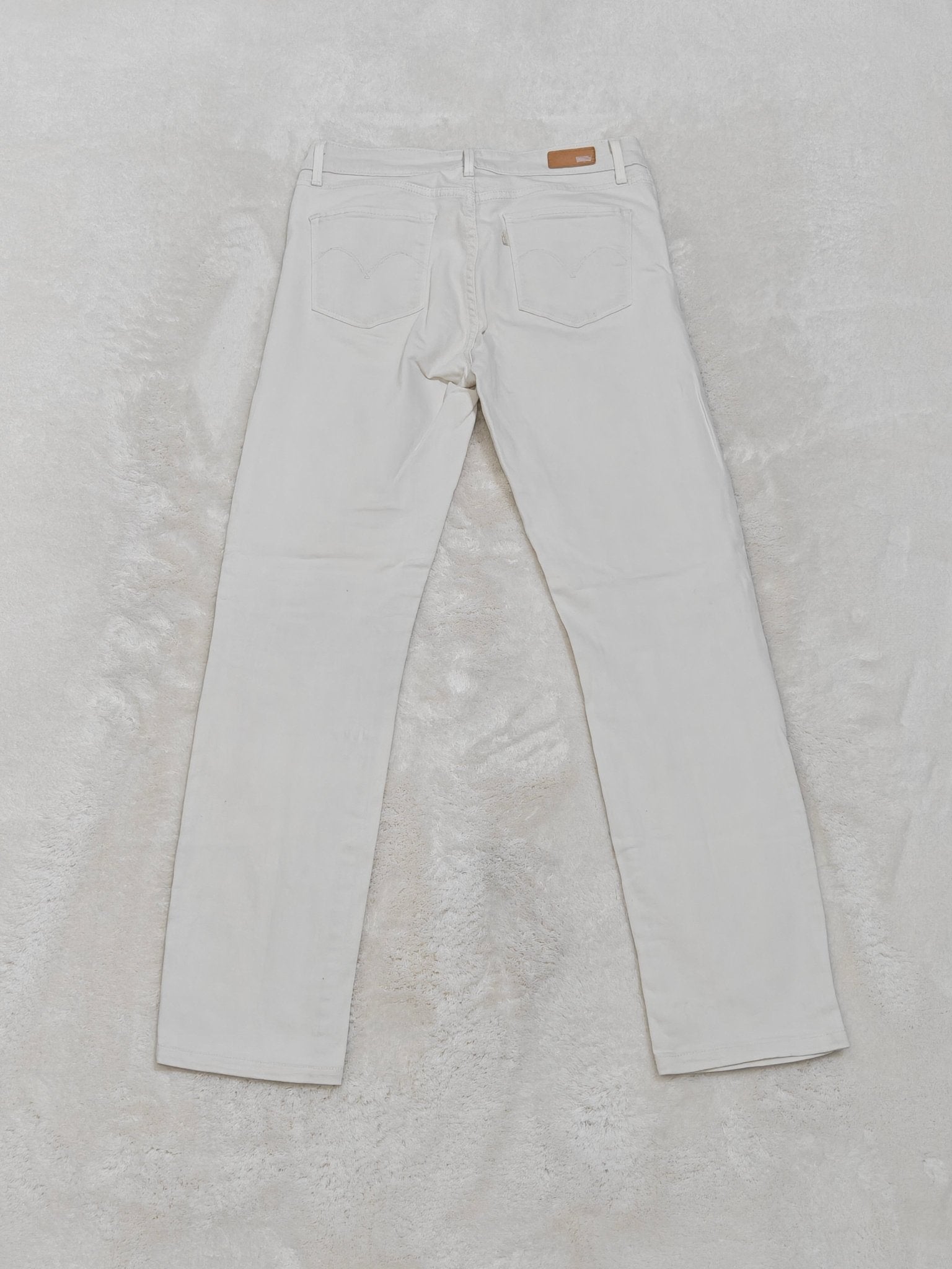 Women Levi's Demi Curve White Slim Mid Waist W30 L32 (EU 40/L) Jeans