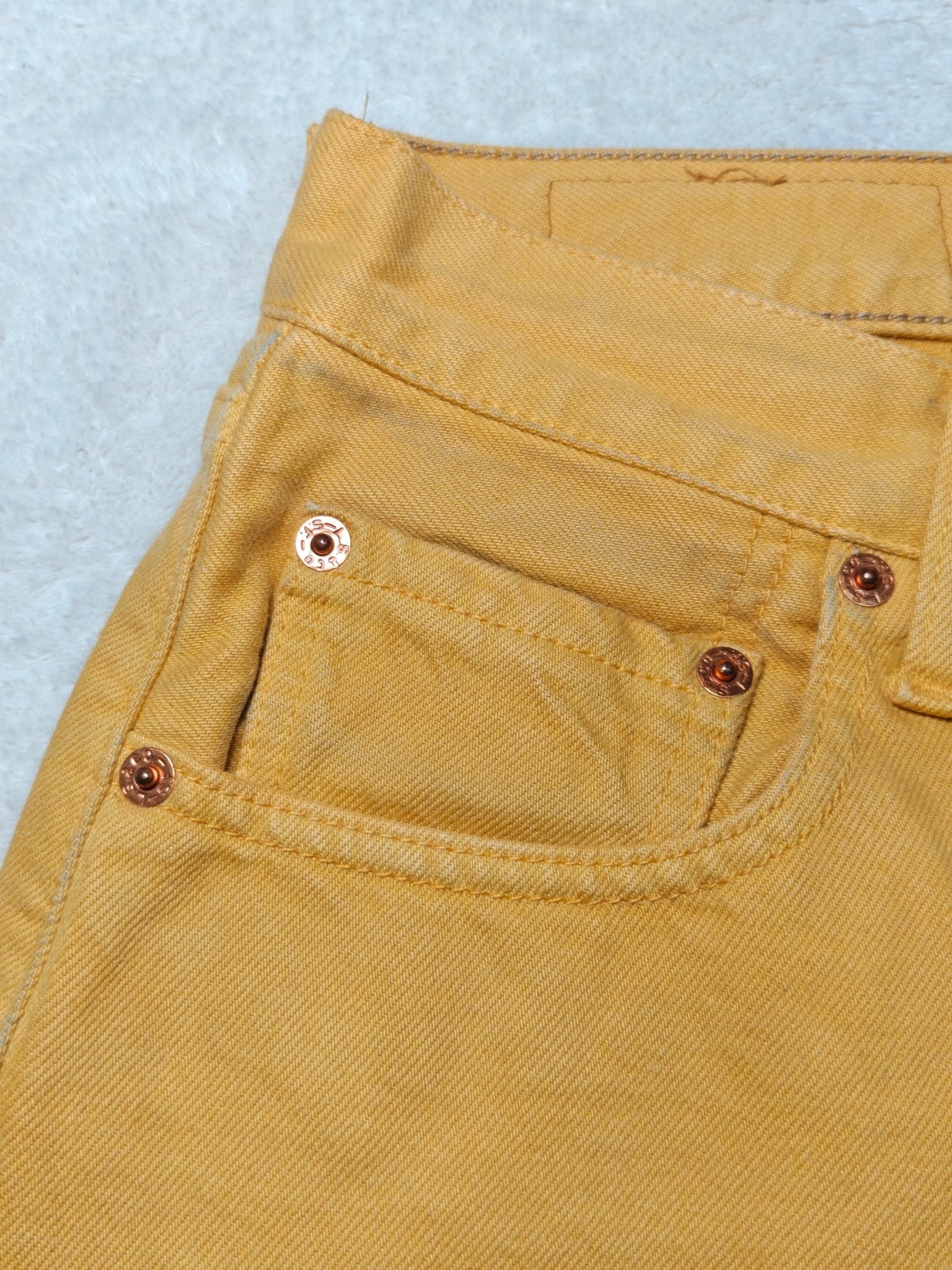 Women Vintage 1996 Levi's 534 Ochre Yellow Wash 0235 Tapered W30 L32 (EU 40/L) Jeans