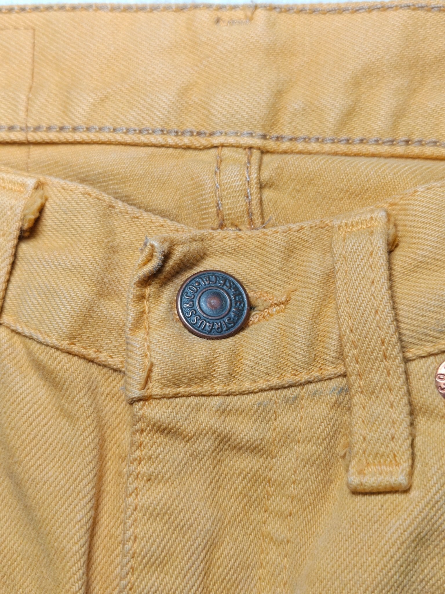 Women Vintage 1996 Levi's 534 Ochre Yellow Wash 0235 Tapered W30 L32 (EU 40/L) Jeans
